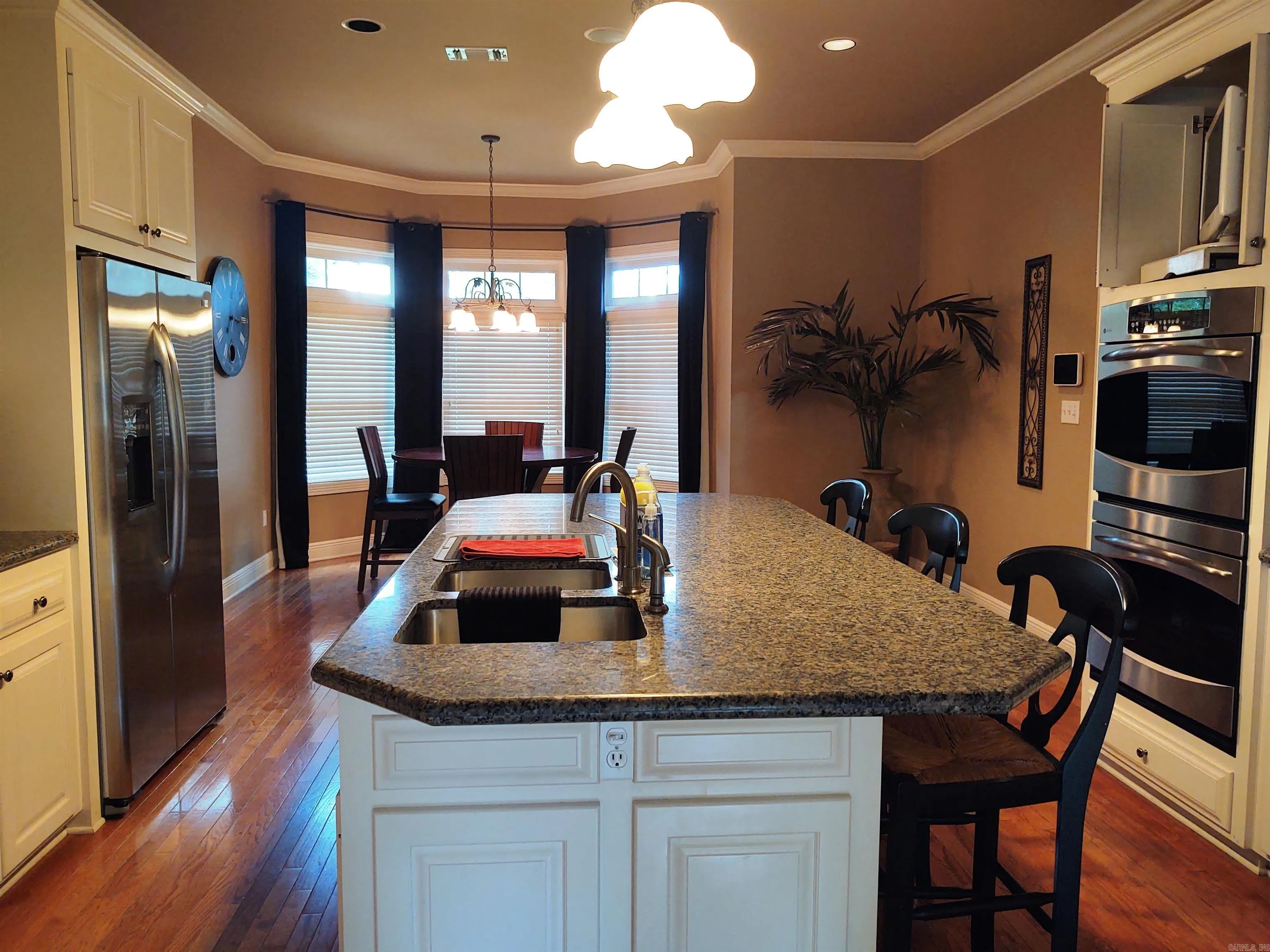 Property at 13  Tanglewood - Image 7