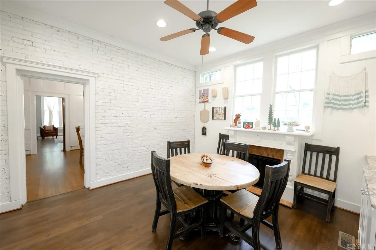 Property at 1701 N Madison ave - Image 14