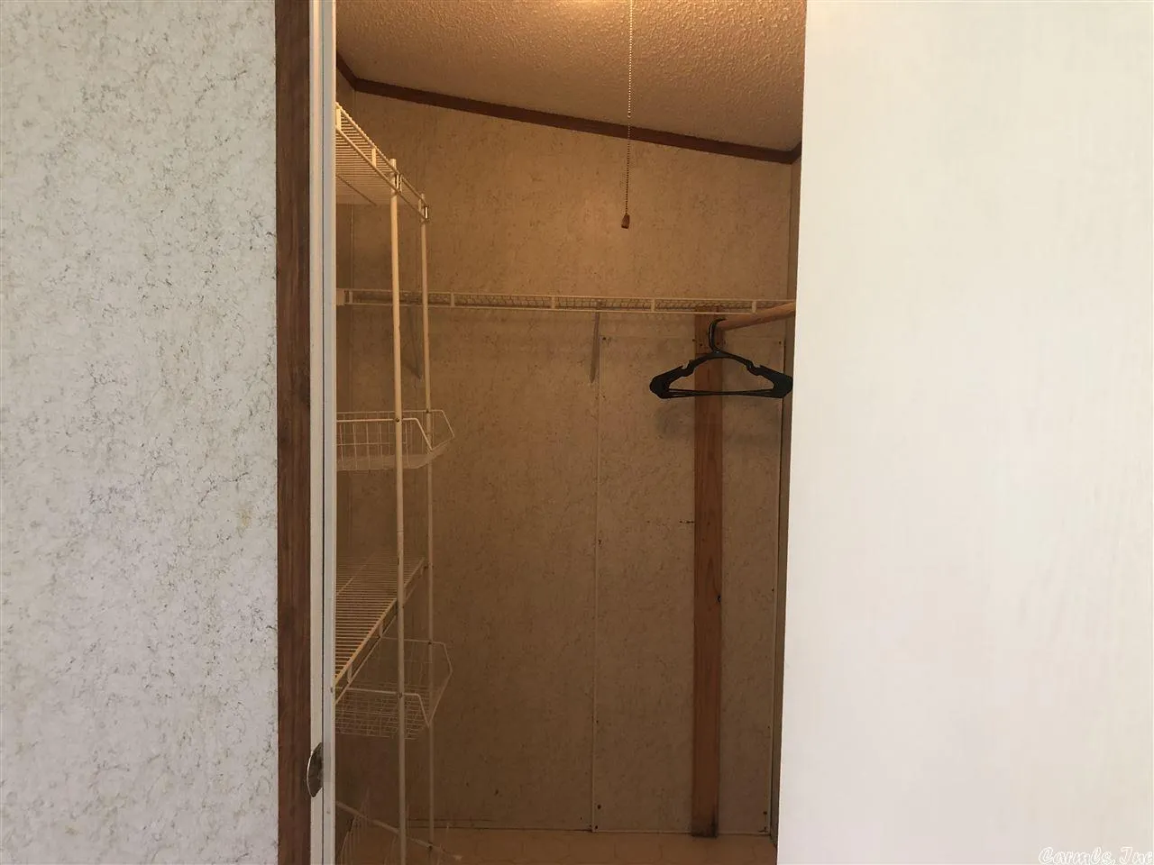 Property at 127  Walnut - Image 16