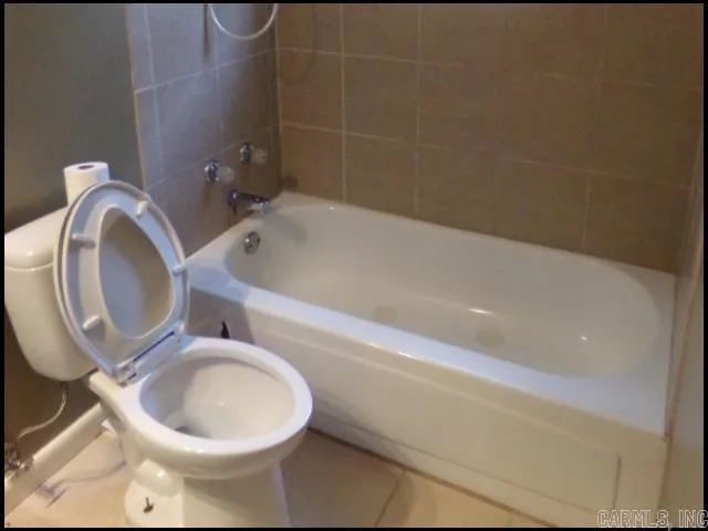 Property at 3405  Malloy - Image 11