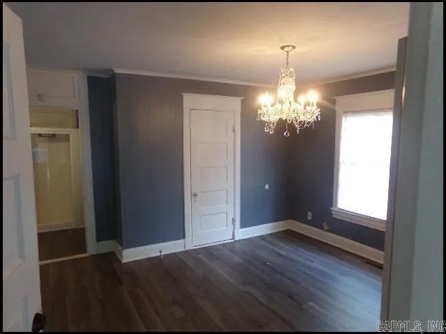 Property at 922 W 21st street apt 2 - Image 5