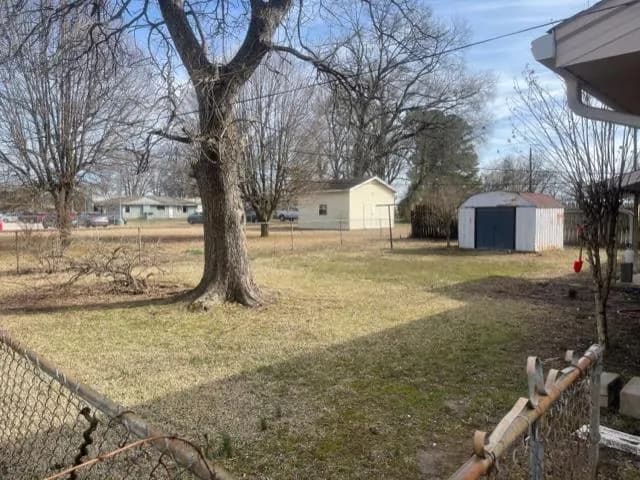 Property at 311 N Jeff davis - Image 5