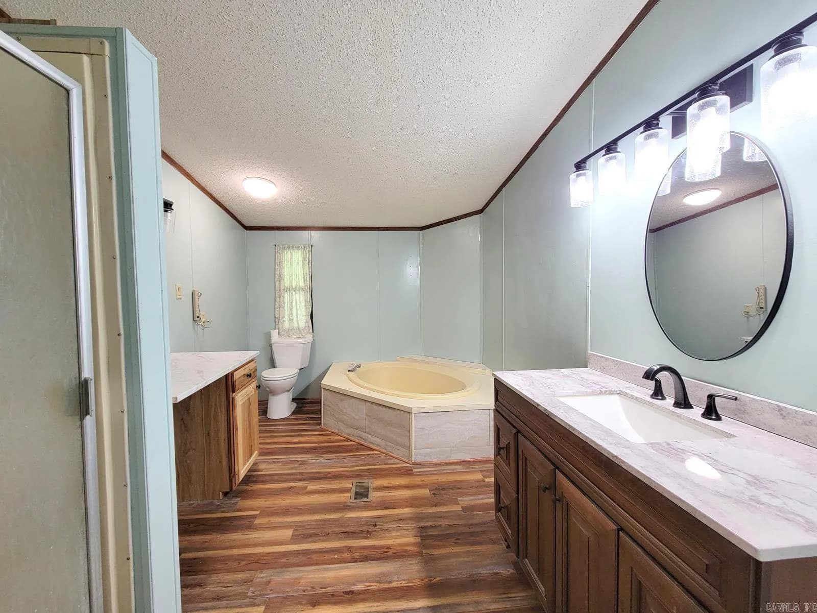 Property at 230 W Main - Image 13