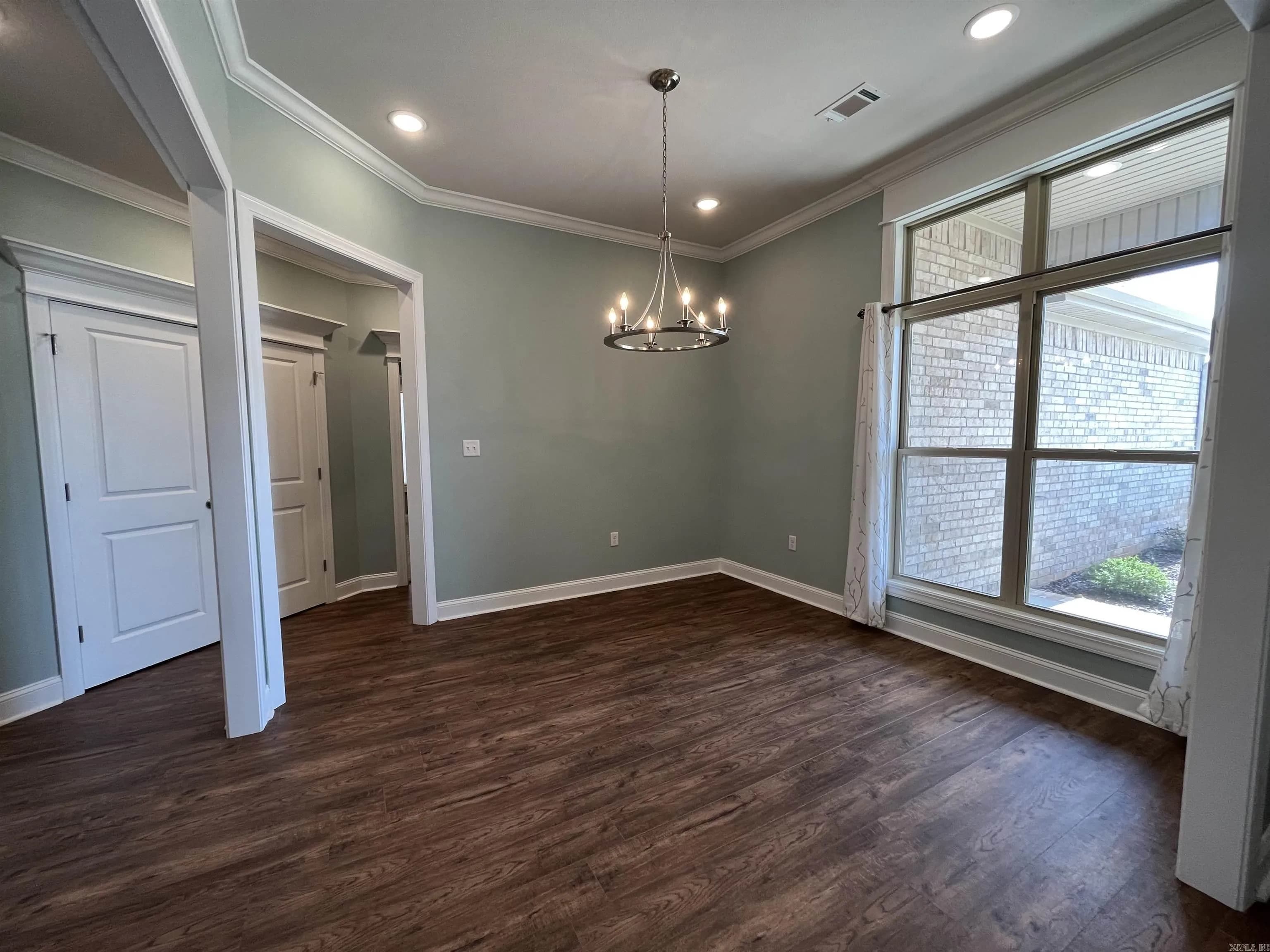 Property at 804  Jaxon dr - Image 8