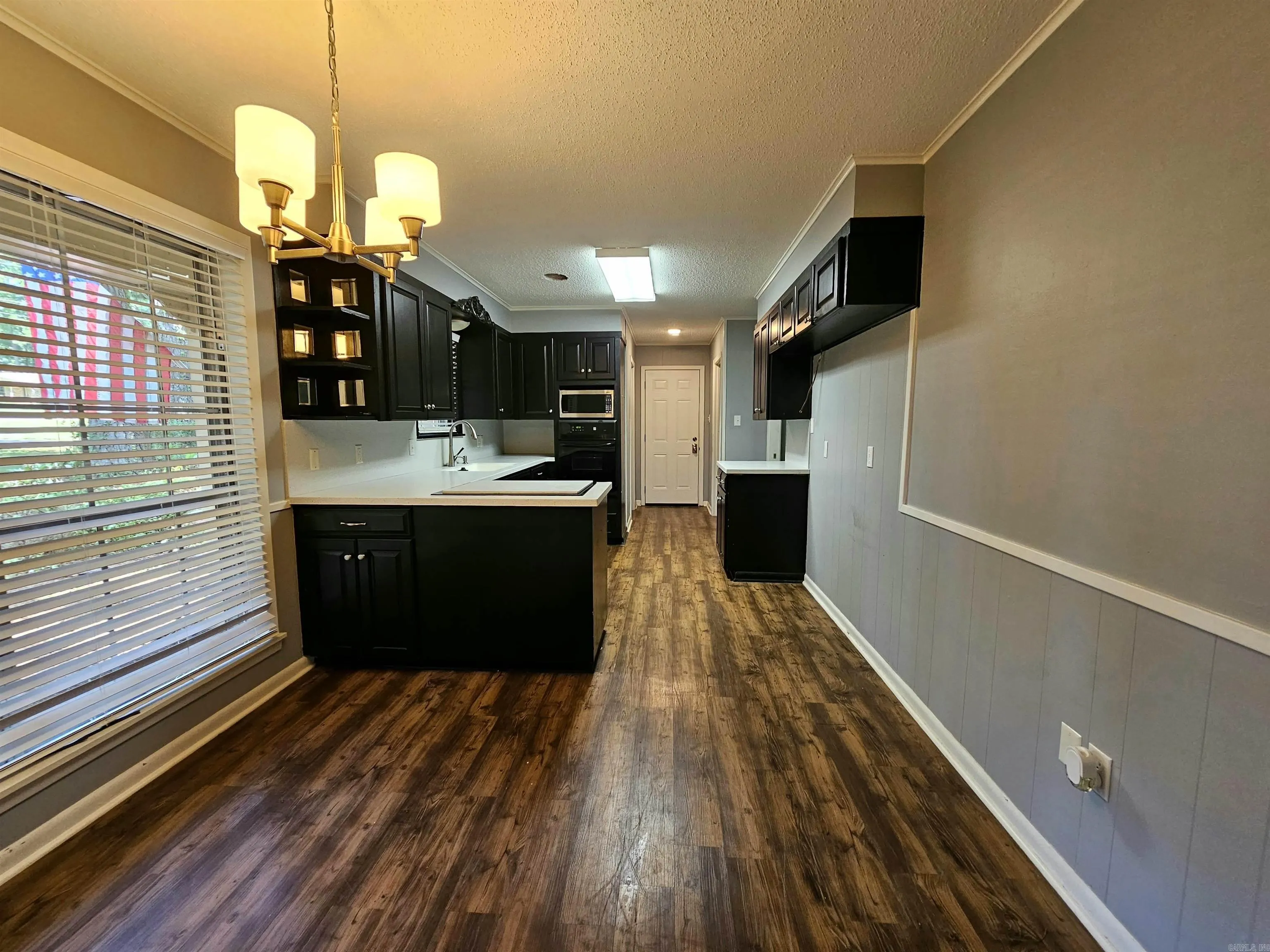 Property at 1608 S Lakewood - Image 13