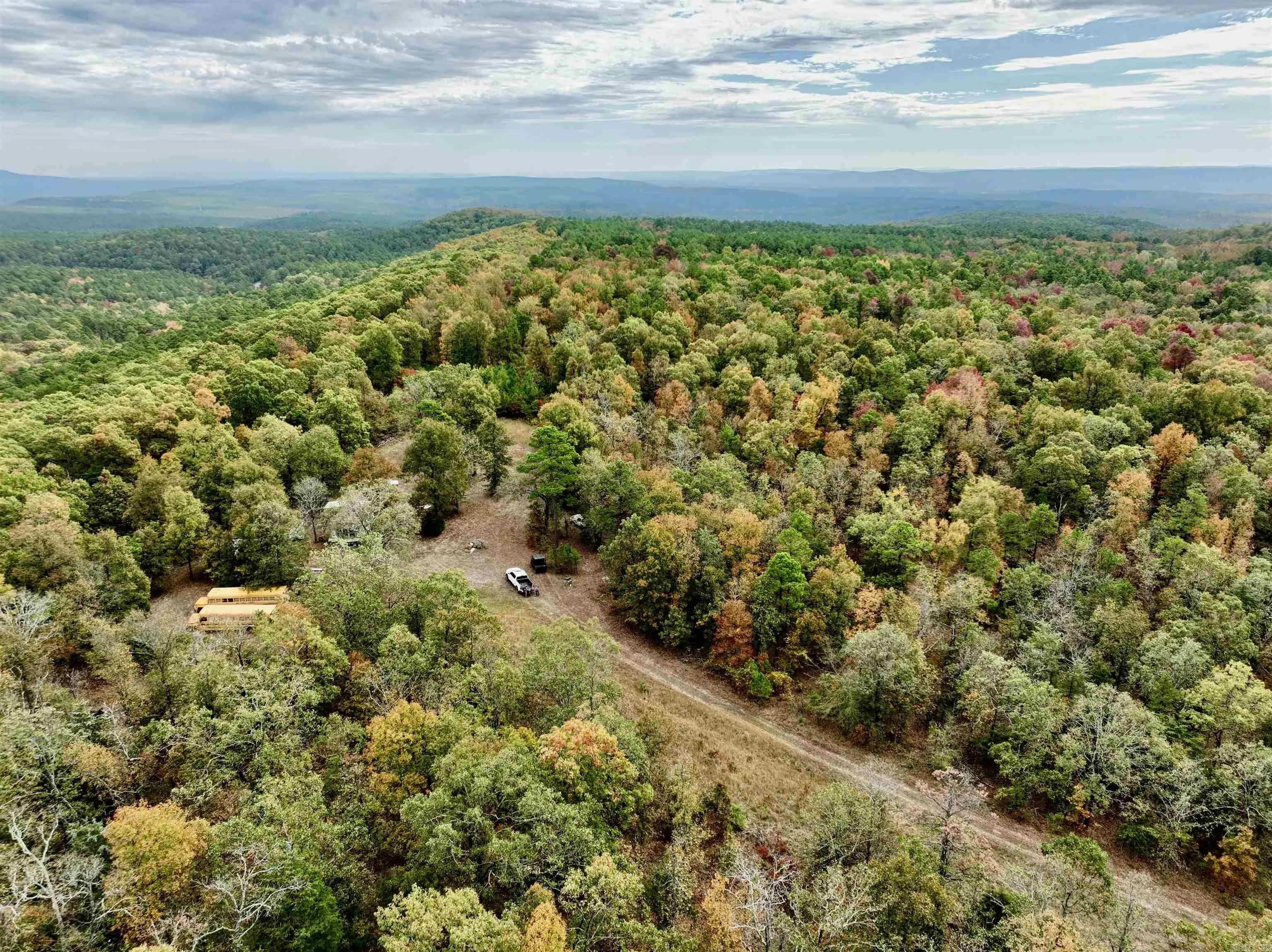 Property at 719  Eickleberry - Image 15