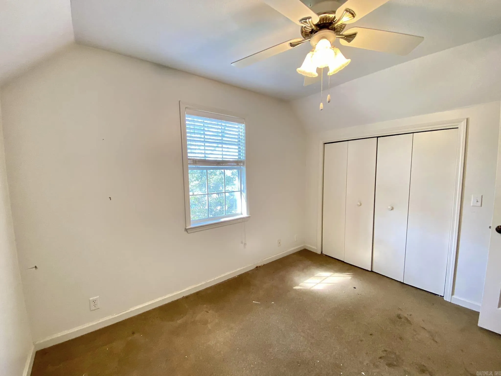 Property at 118  Lancaster - Image 10
