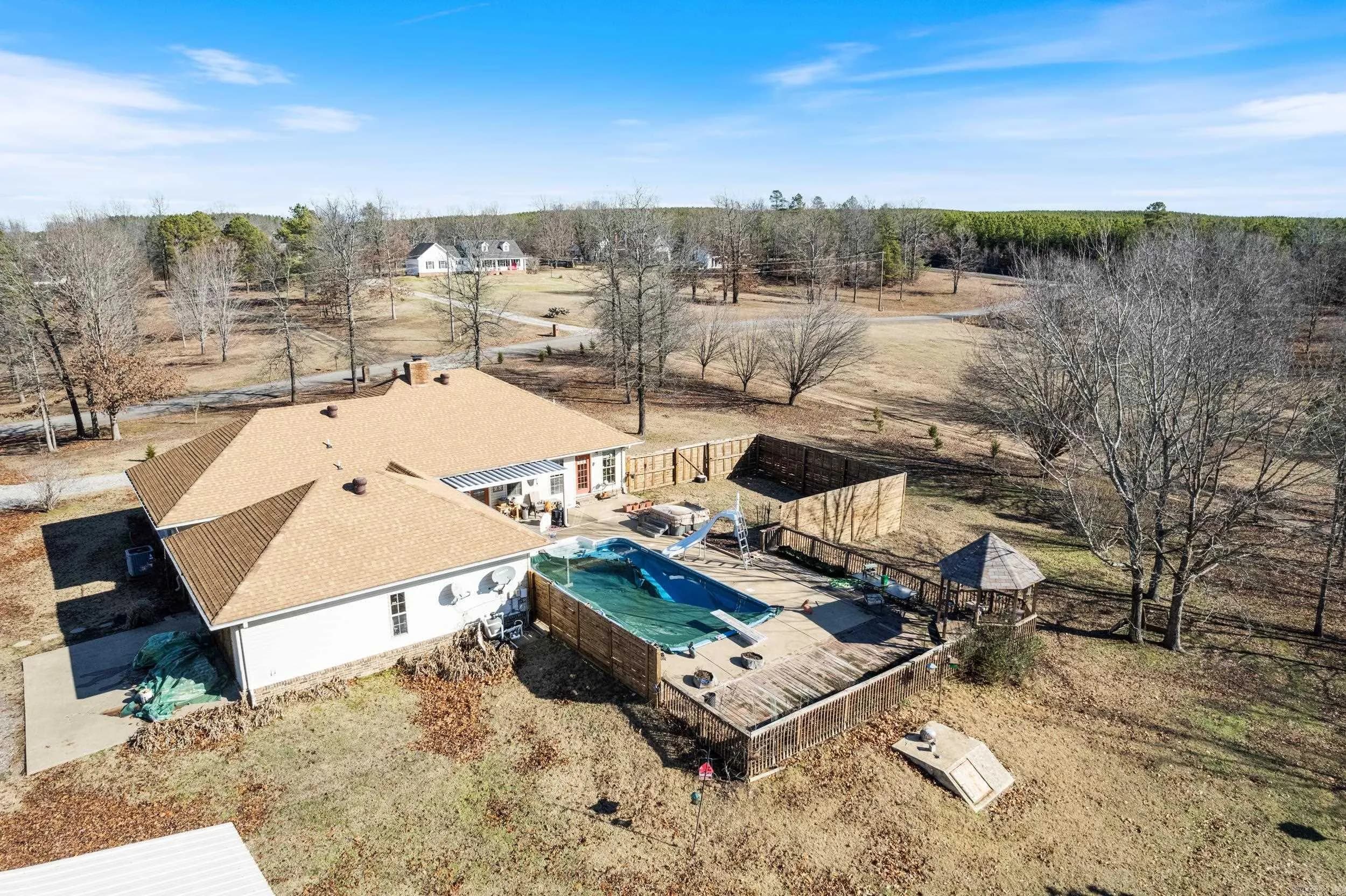 Property at 88  Brooke - Image 44