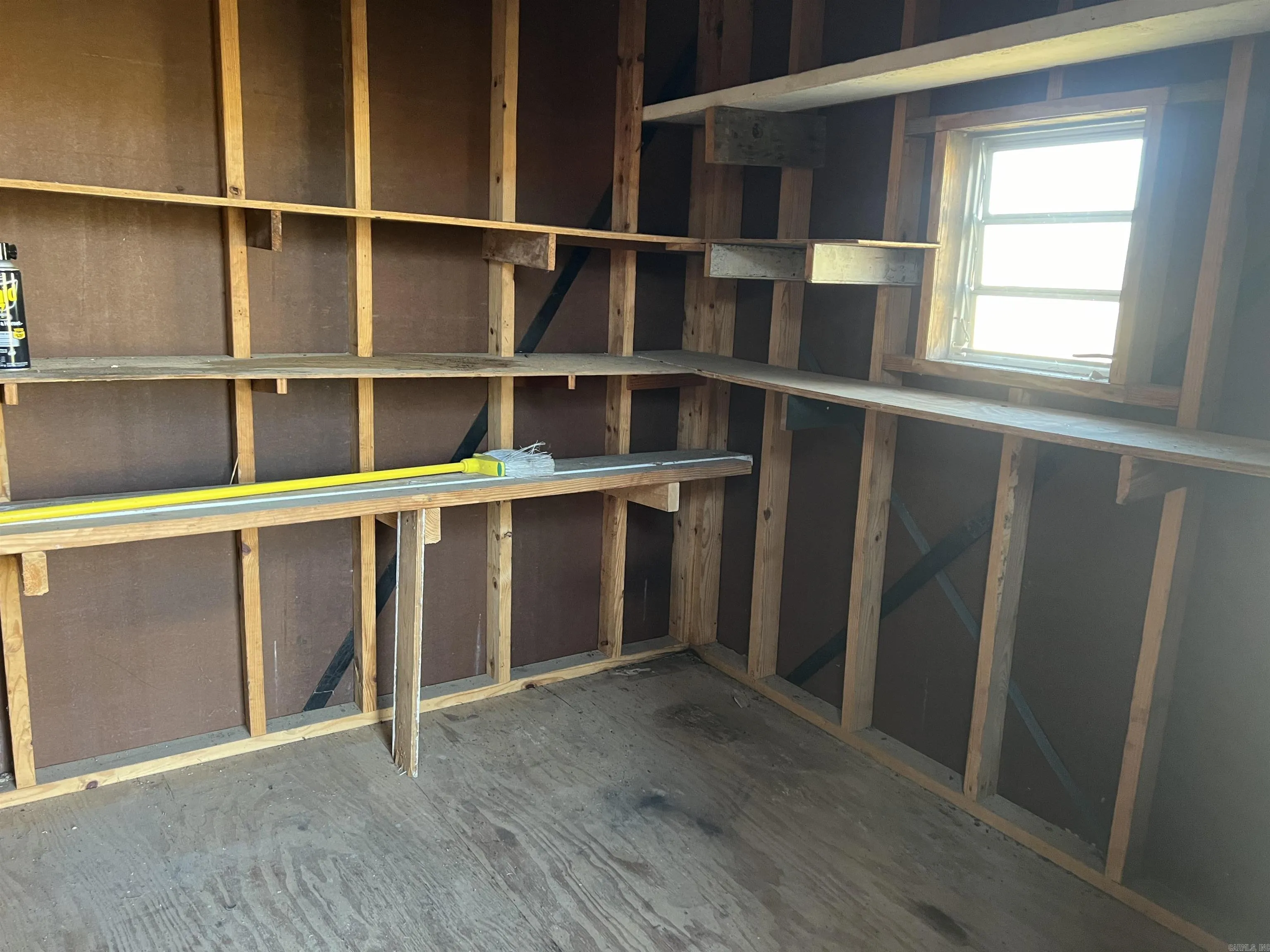 Property at 719  Meadows road - Image 22