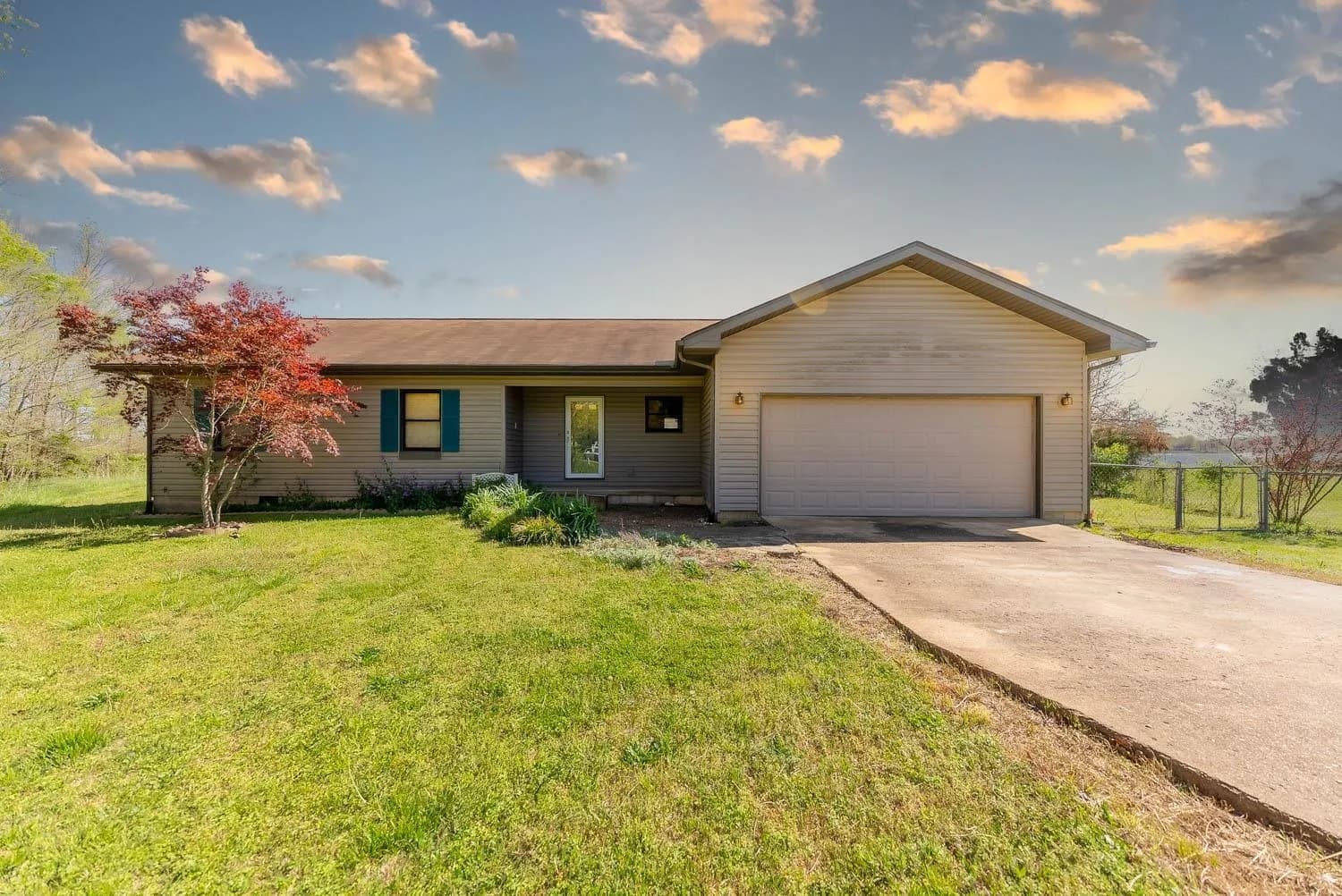 Property at 1811  Friendly point - Image 1