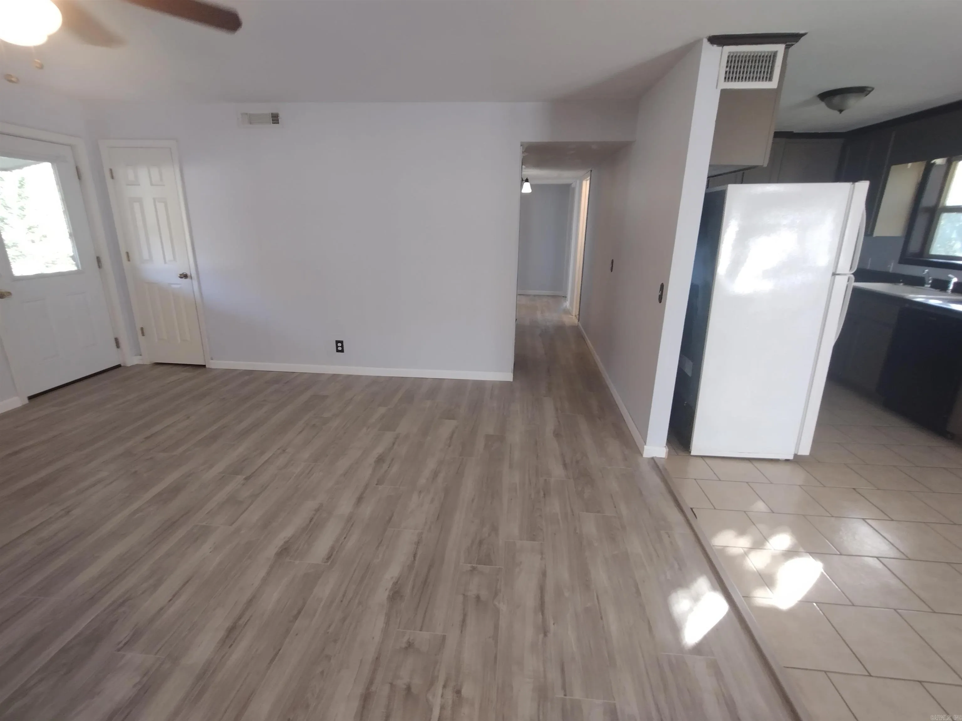 Property at 403  Downey - Image 7