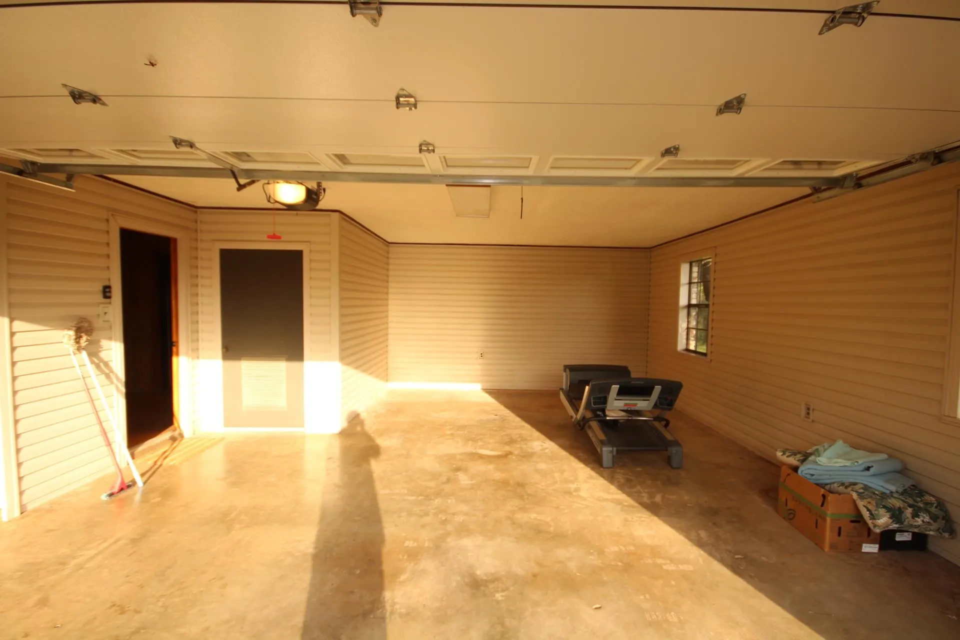 Property at 131  Cedar lane - Image 17