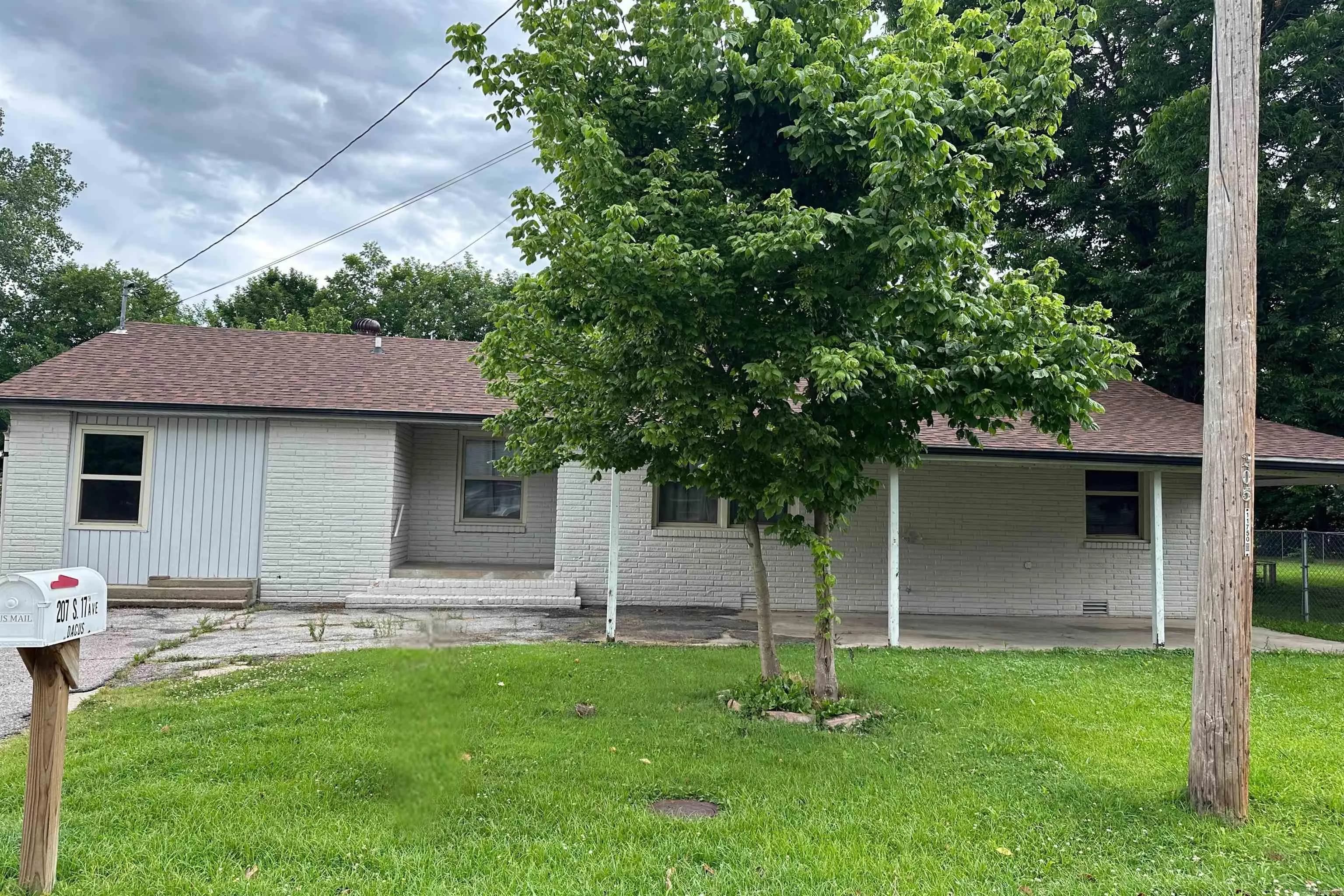 Property at 207 S 17th - Image 1