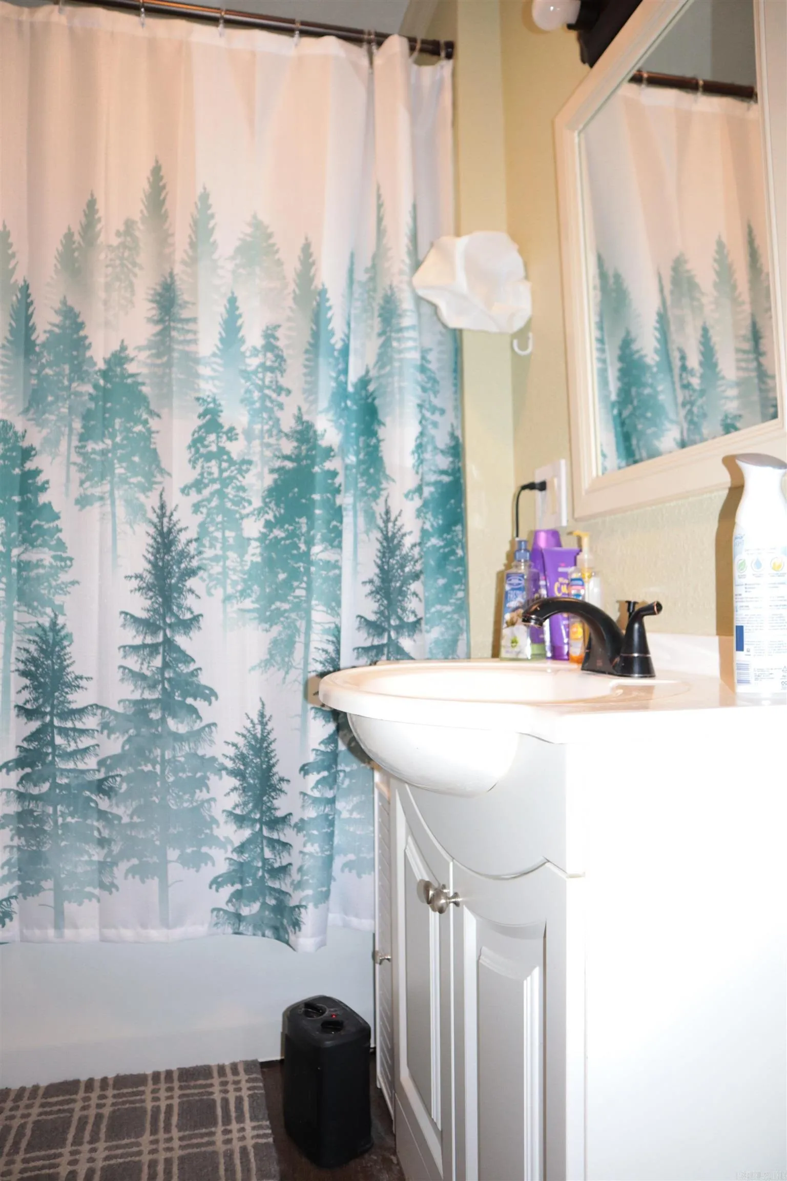 Property at 207 S 17th - Image 9