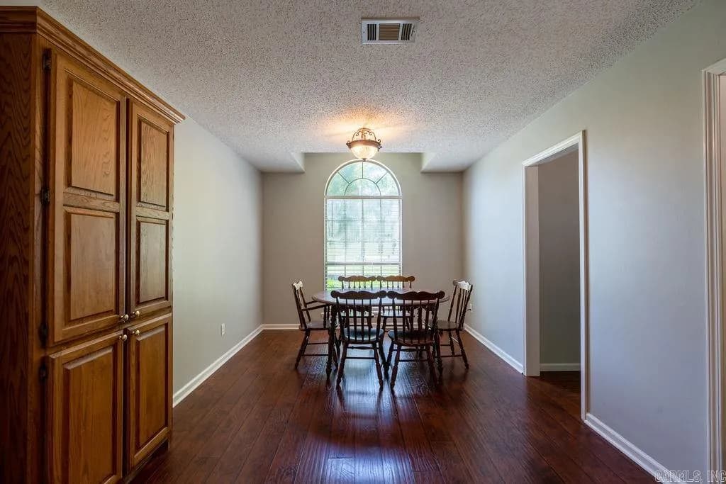 Property at 305  Pleasant meadows cv - Image 29