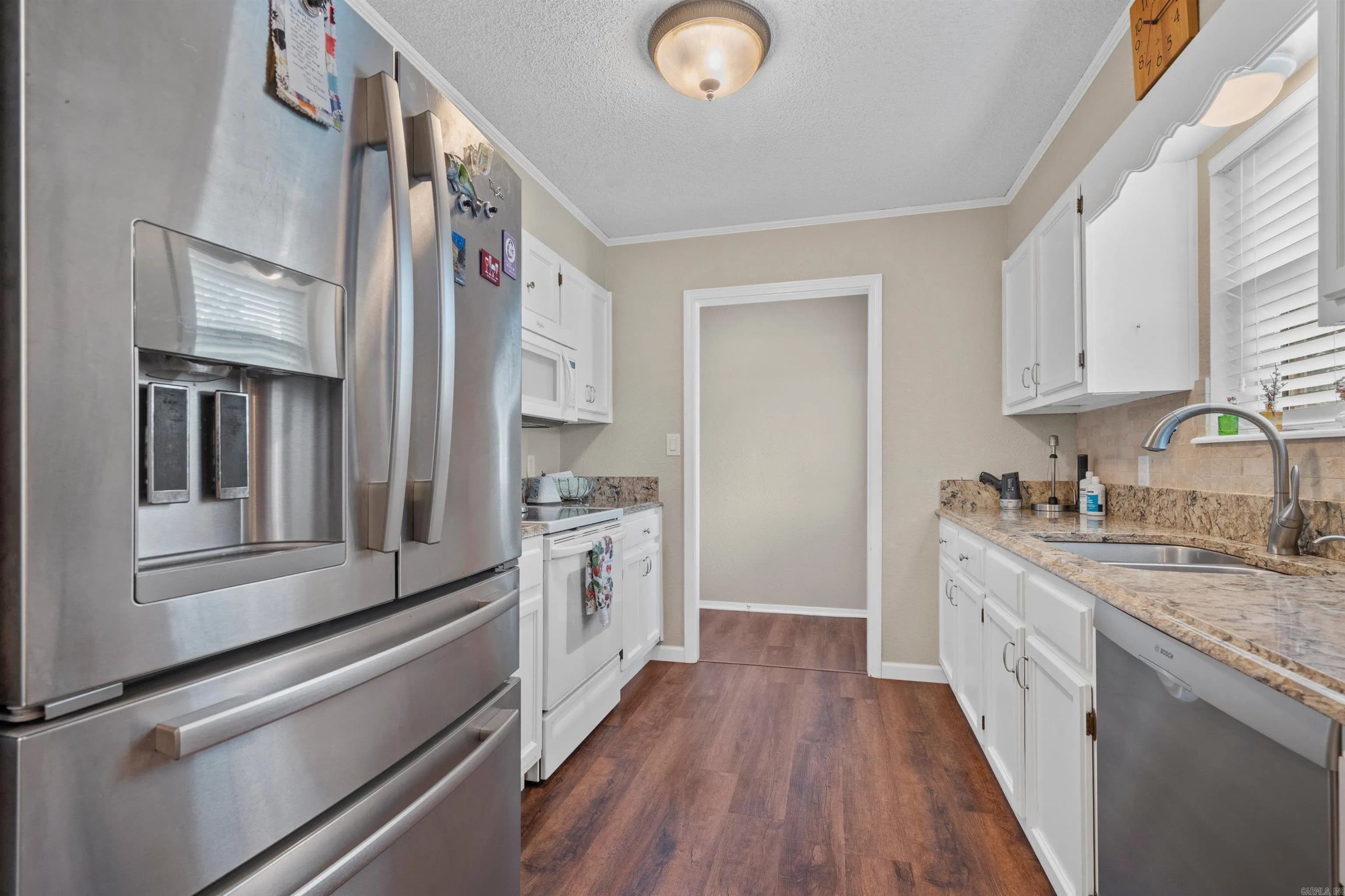 Property at 112  Norway - Image 13