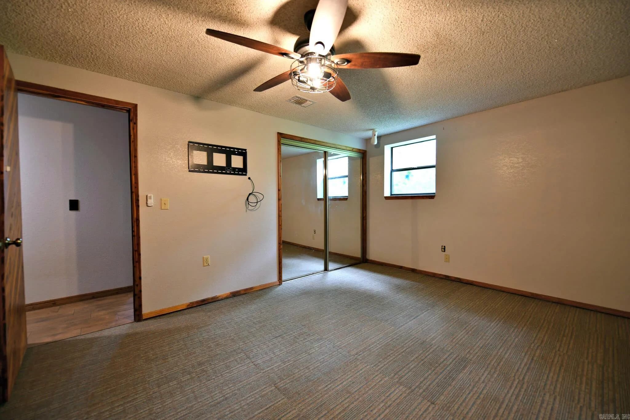 Property at 5779 E Hwy 28 - Image 13