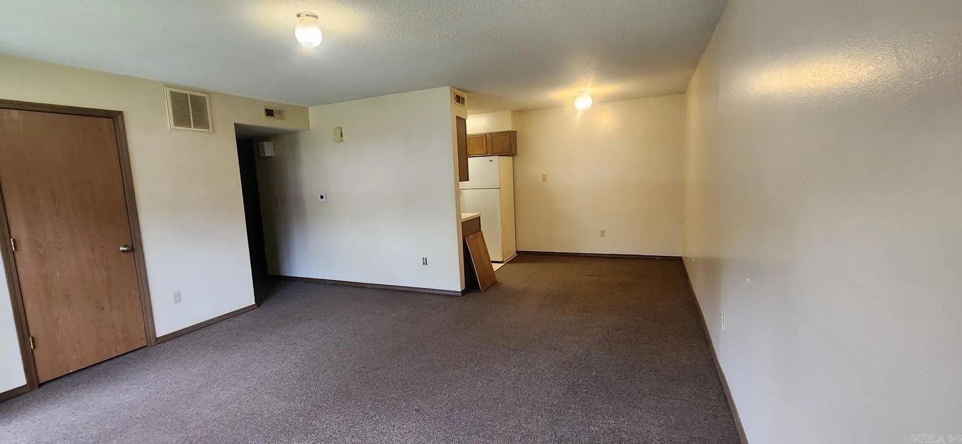 Property at 1400  Ithaca - Image 13