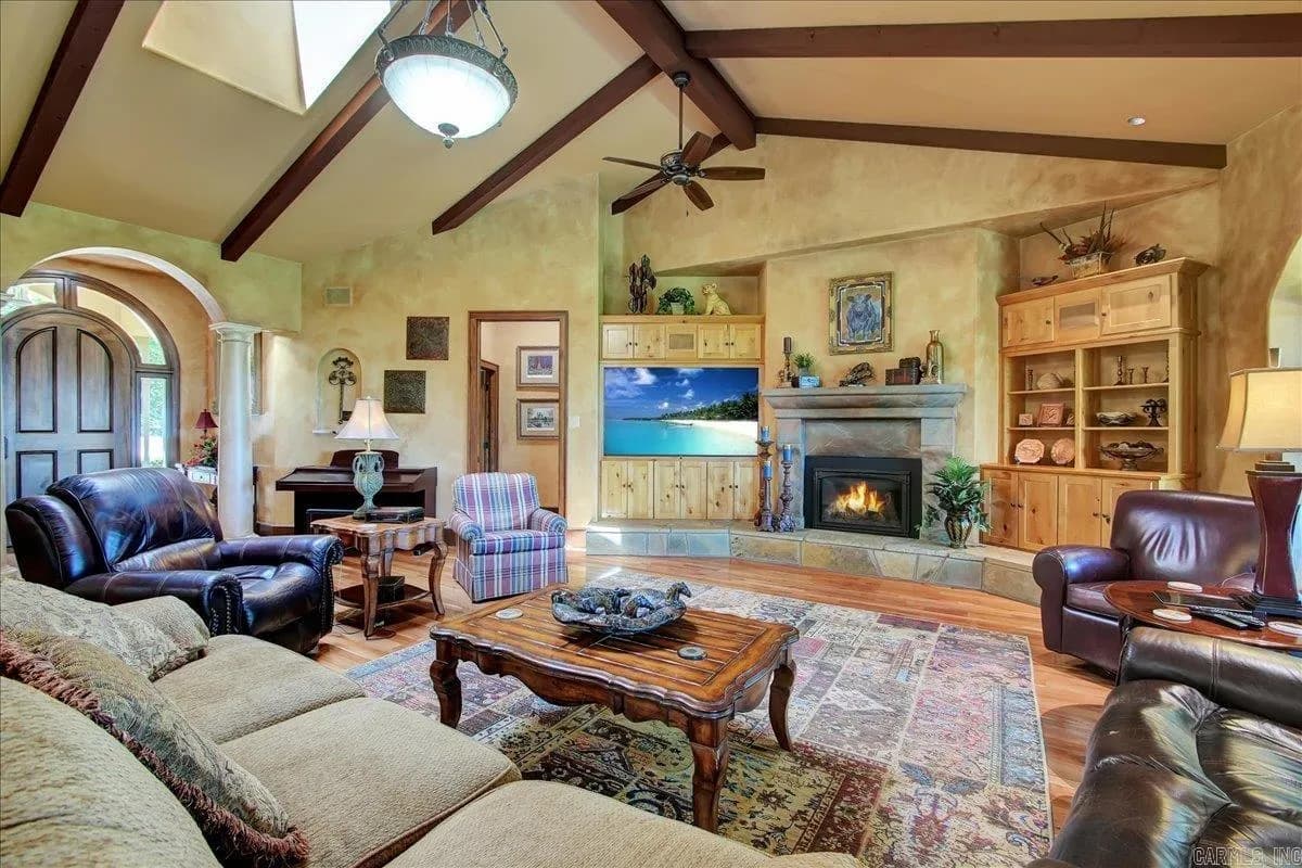 Property at 619  Albright - Image 7