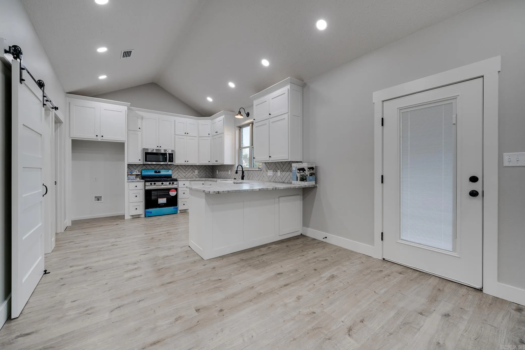 Property at 35  Duncan lane - Image 30