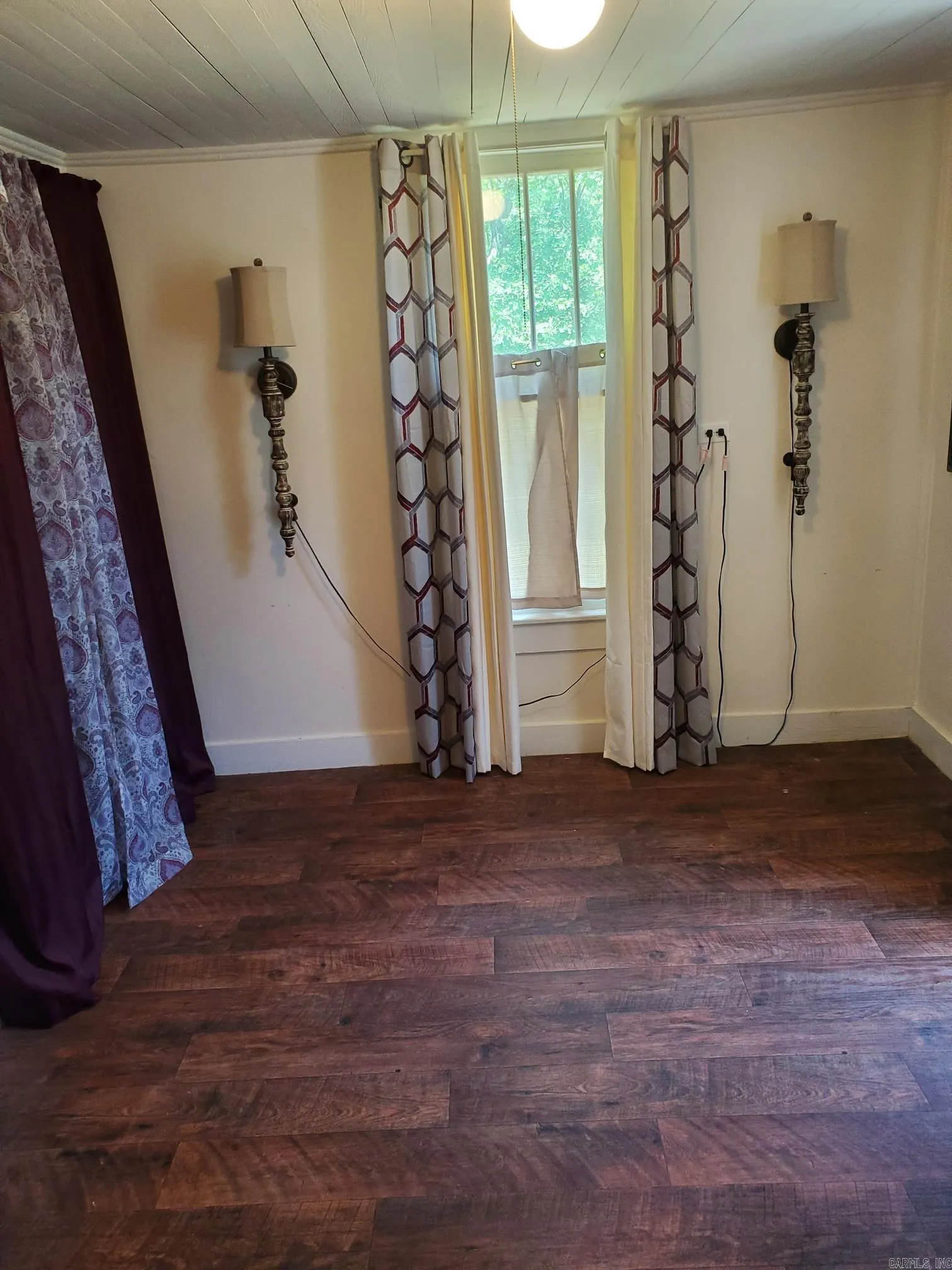 Property at 803  Pine avenue - Image 6
