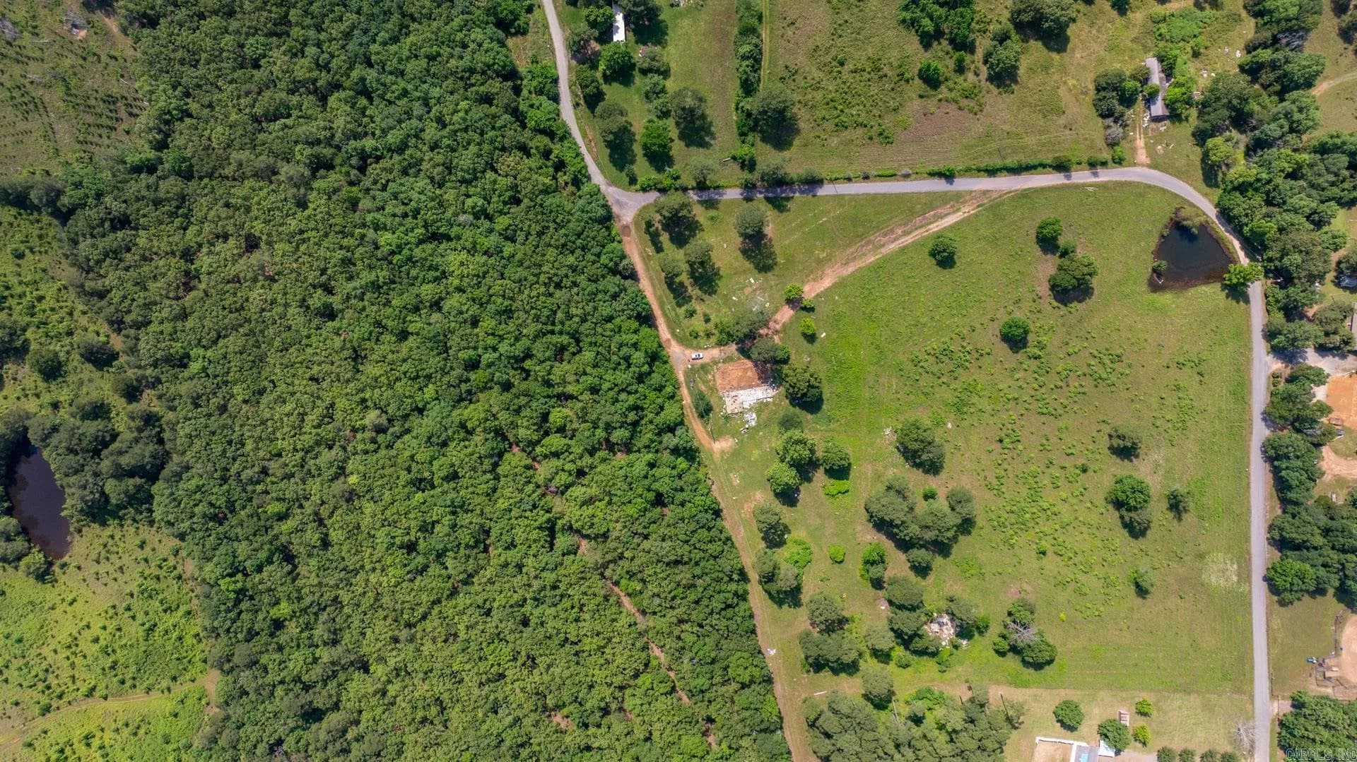 Property at 108, 128, 130  Laramie road - Image 19