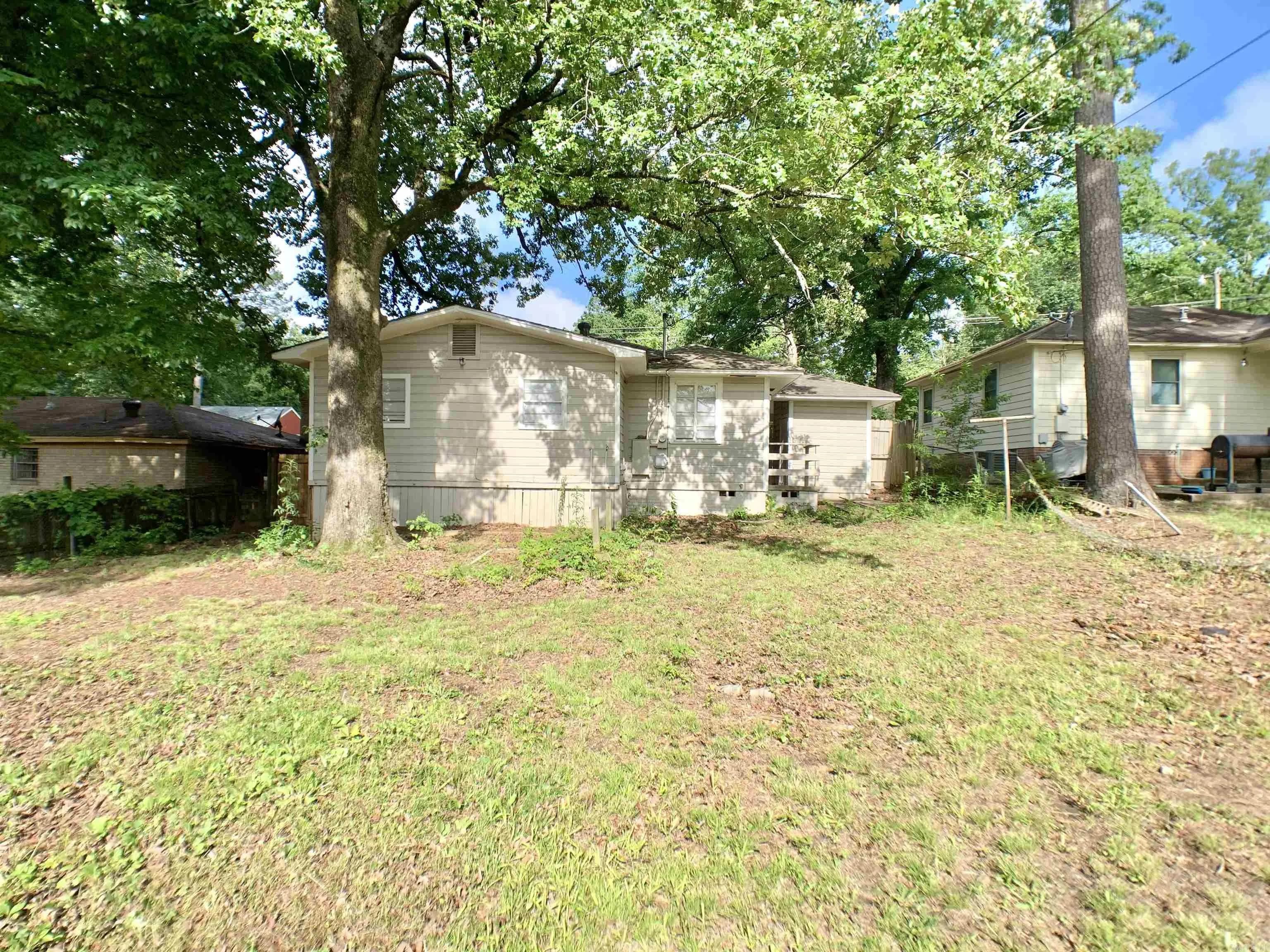 Property at 2305 S Harrison st - Image 25