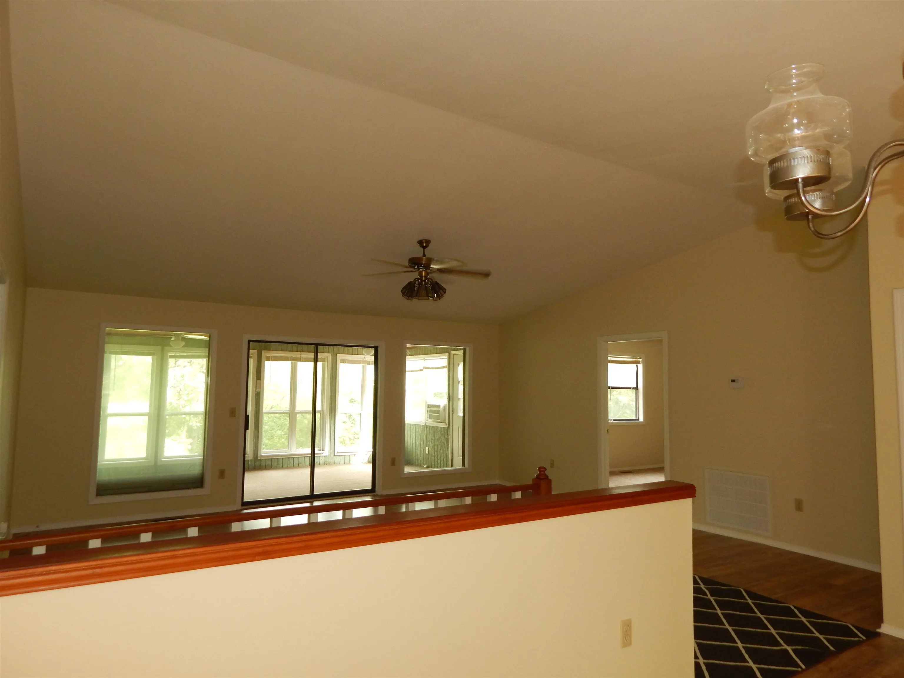 Property at 174  Woodlawn dr - Image 18