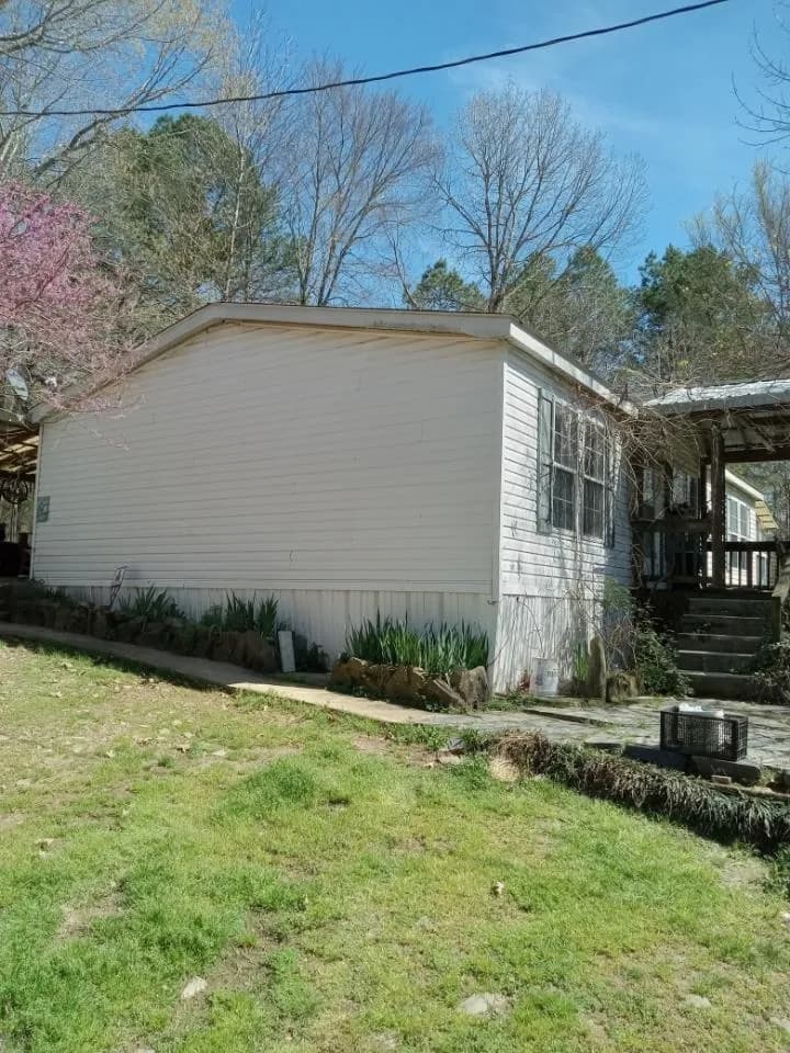 Property at 80  Blanton - Image 2