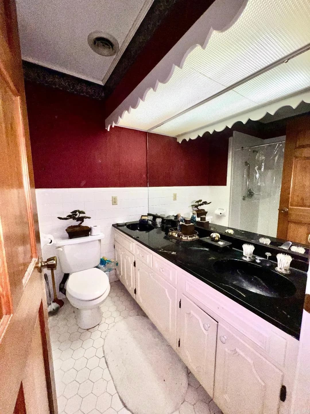 Property at 1200 W Arkansas - Image 46