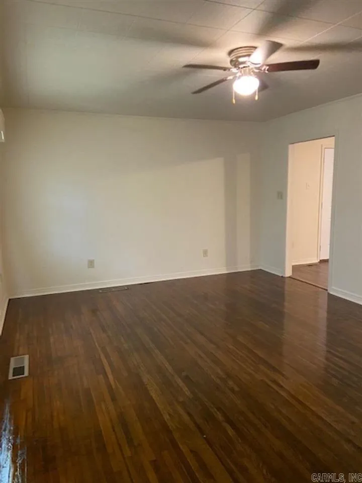 Property at 3098 S 31 - Image 8