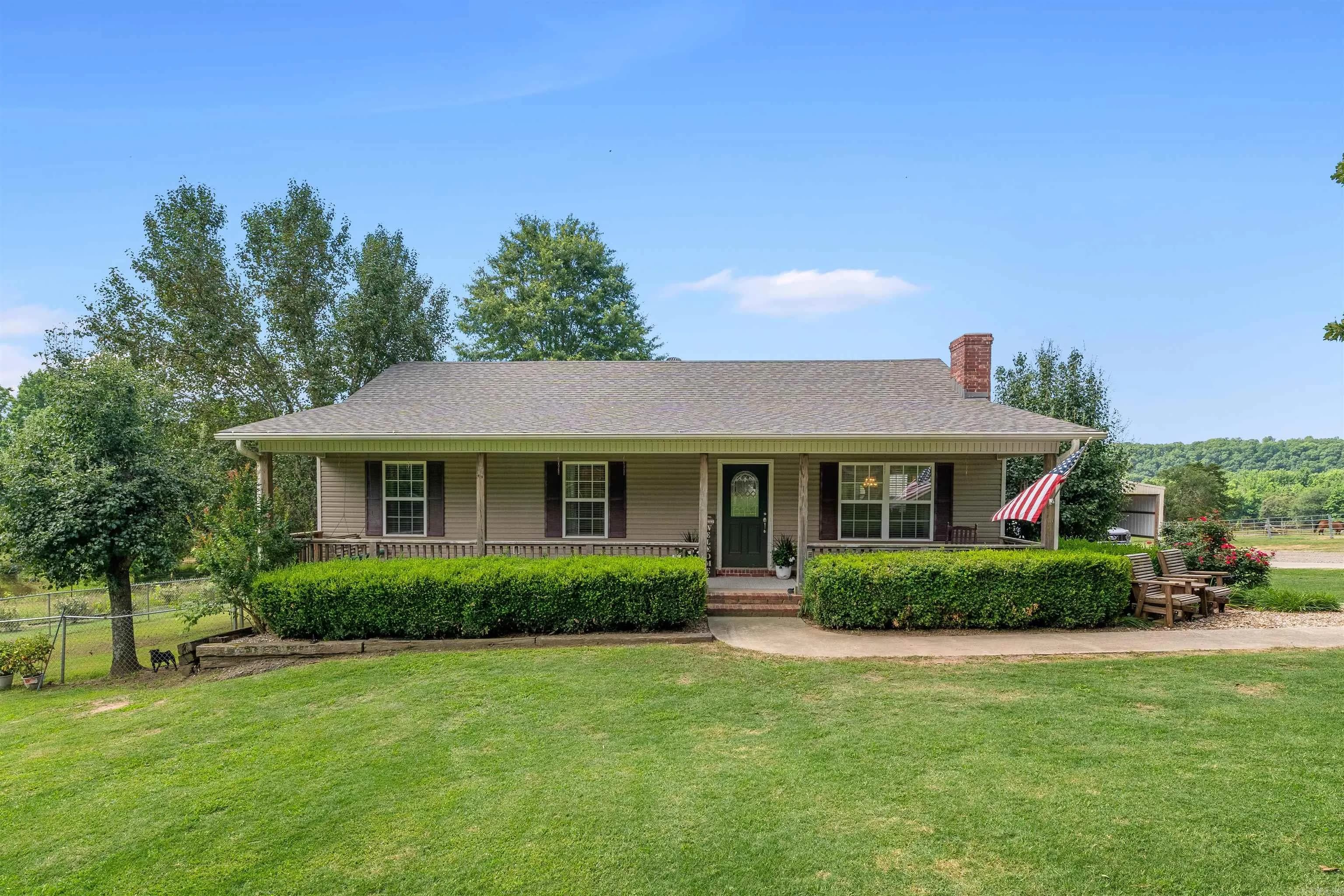 Property at 641  Louie pruitt rd - Image 2