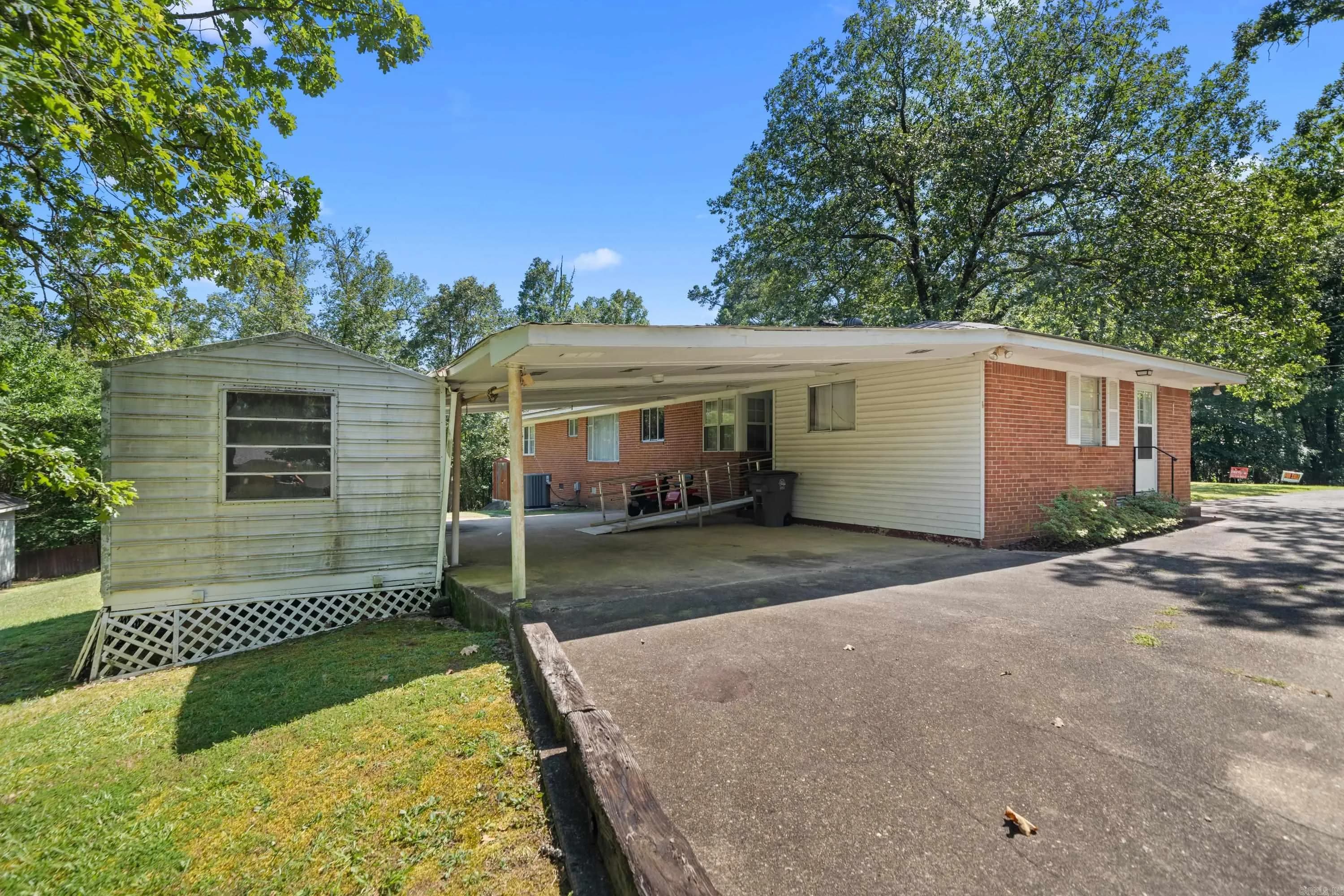 Property at 115  Roxbury st - Image 6