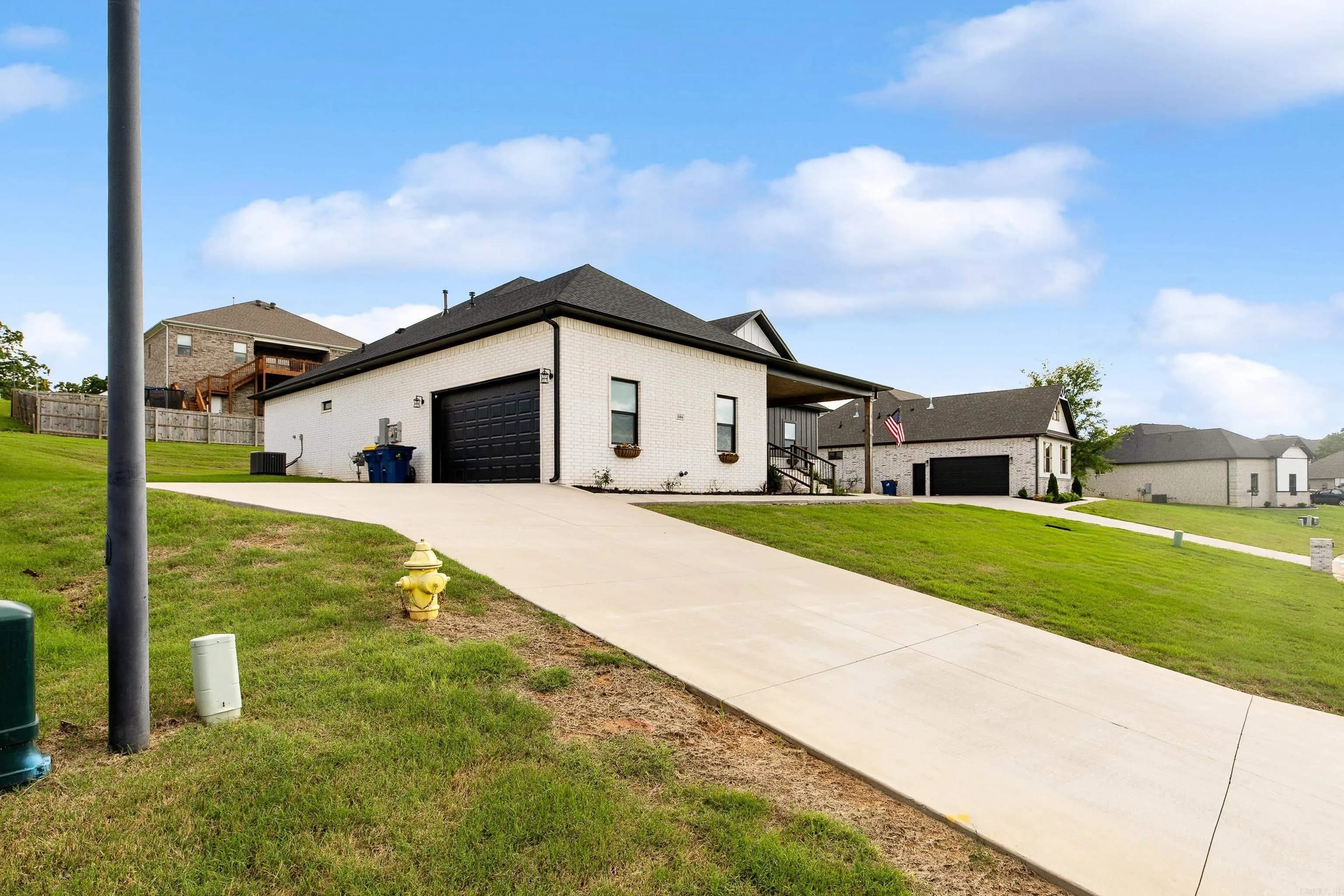Property at 1594  Waterford - Image 43