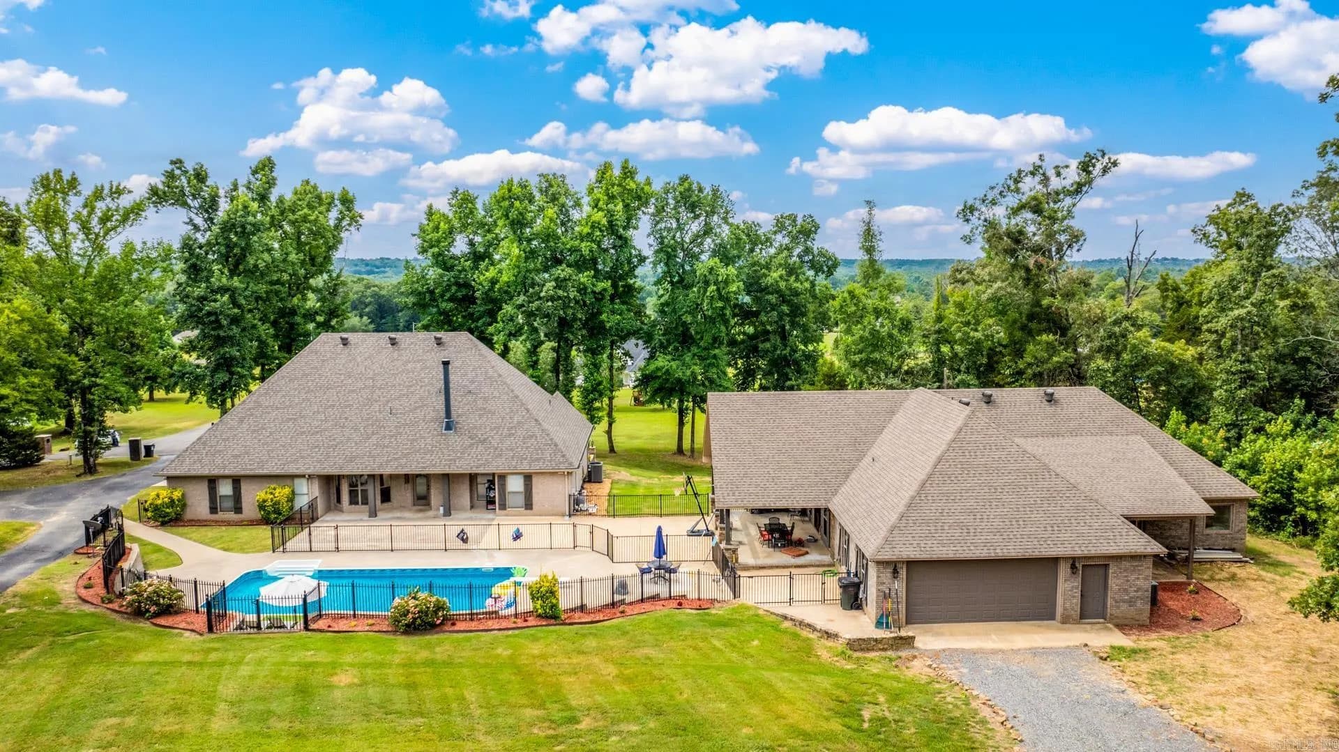 Property at 35  Crystal - Image 2