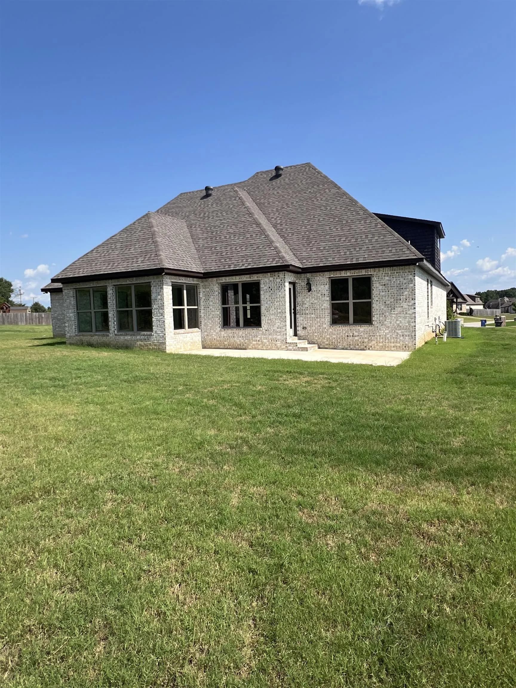Property at 2214  Chesapeake cove - Image 45