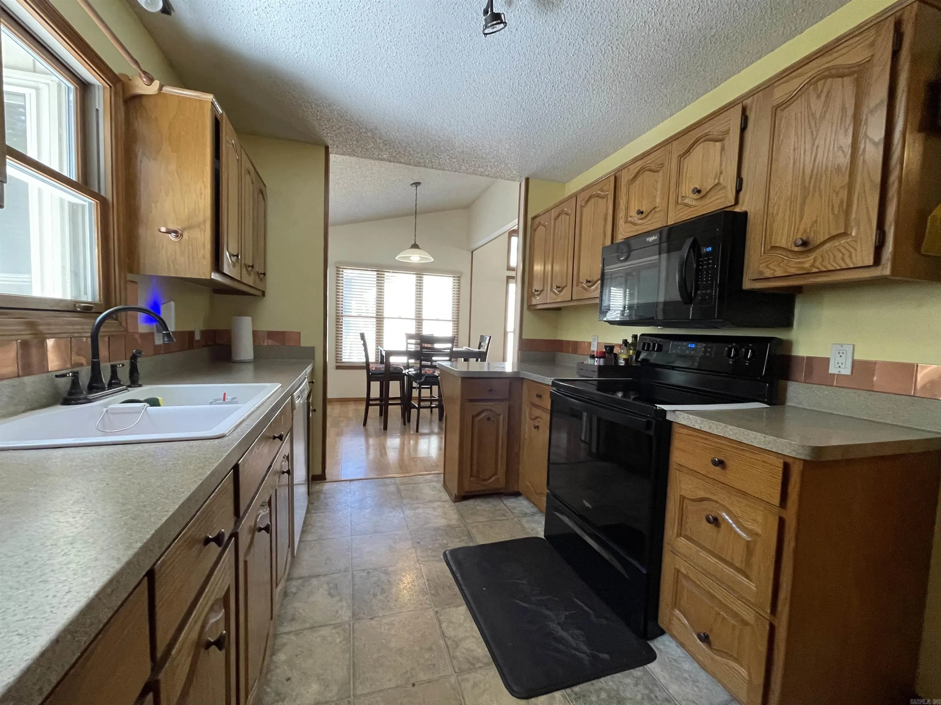 Property at 13  Alarcon - Image 15