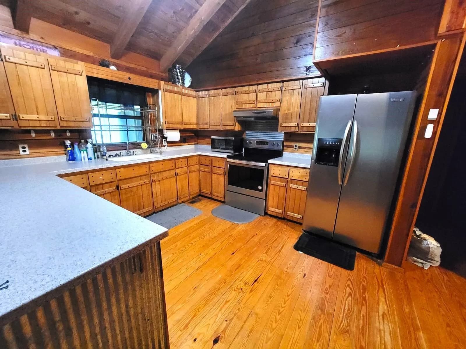 Property at 944  Church - Image 10