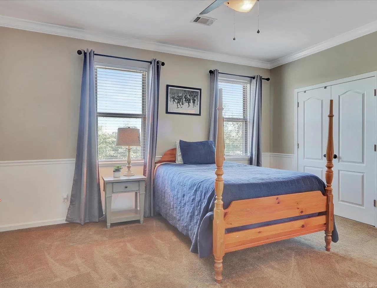 Property at 120  St. charles - Image 36