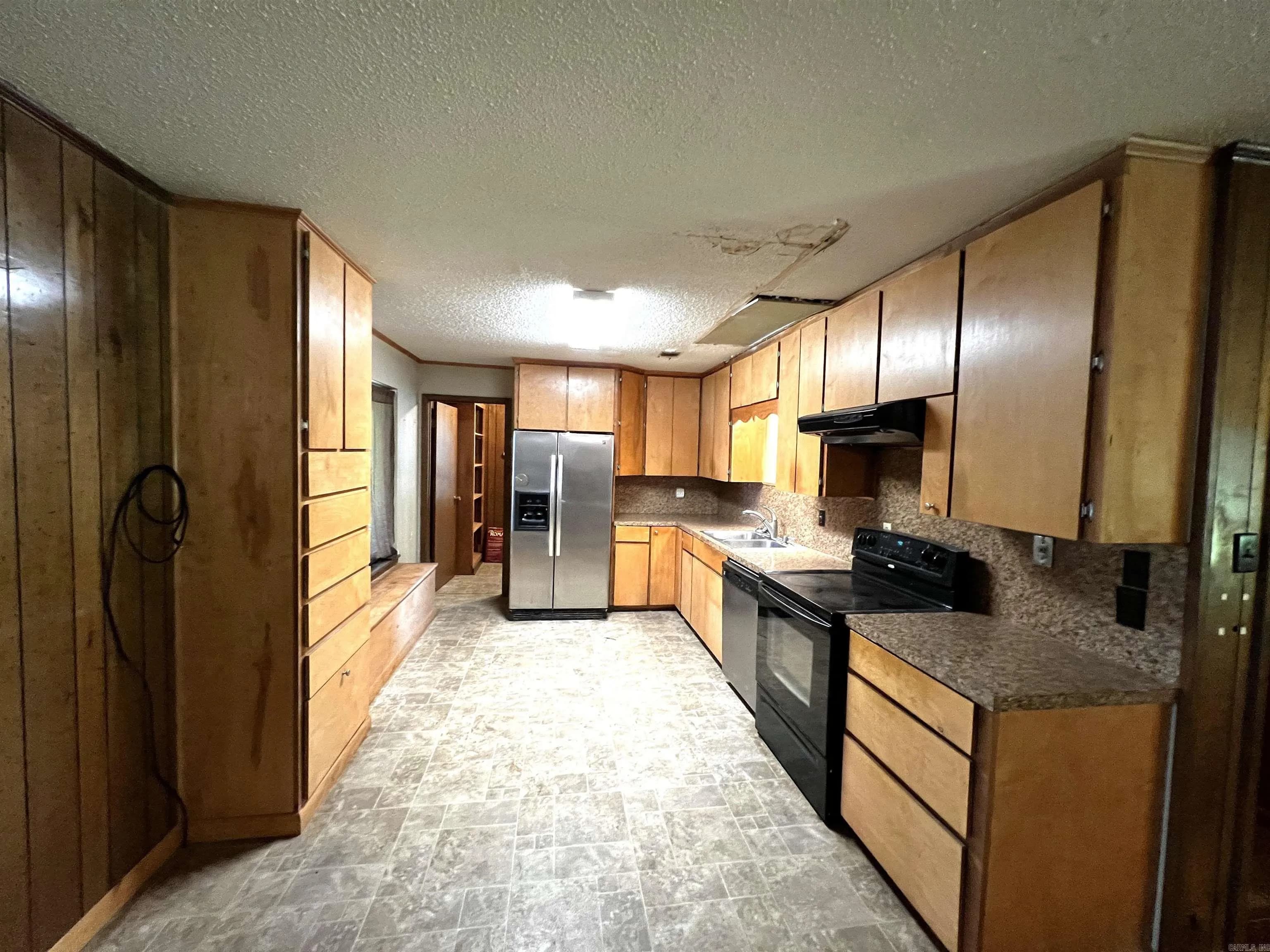 Property at 342  Grant 4690 - Image 7