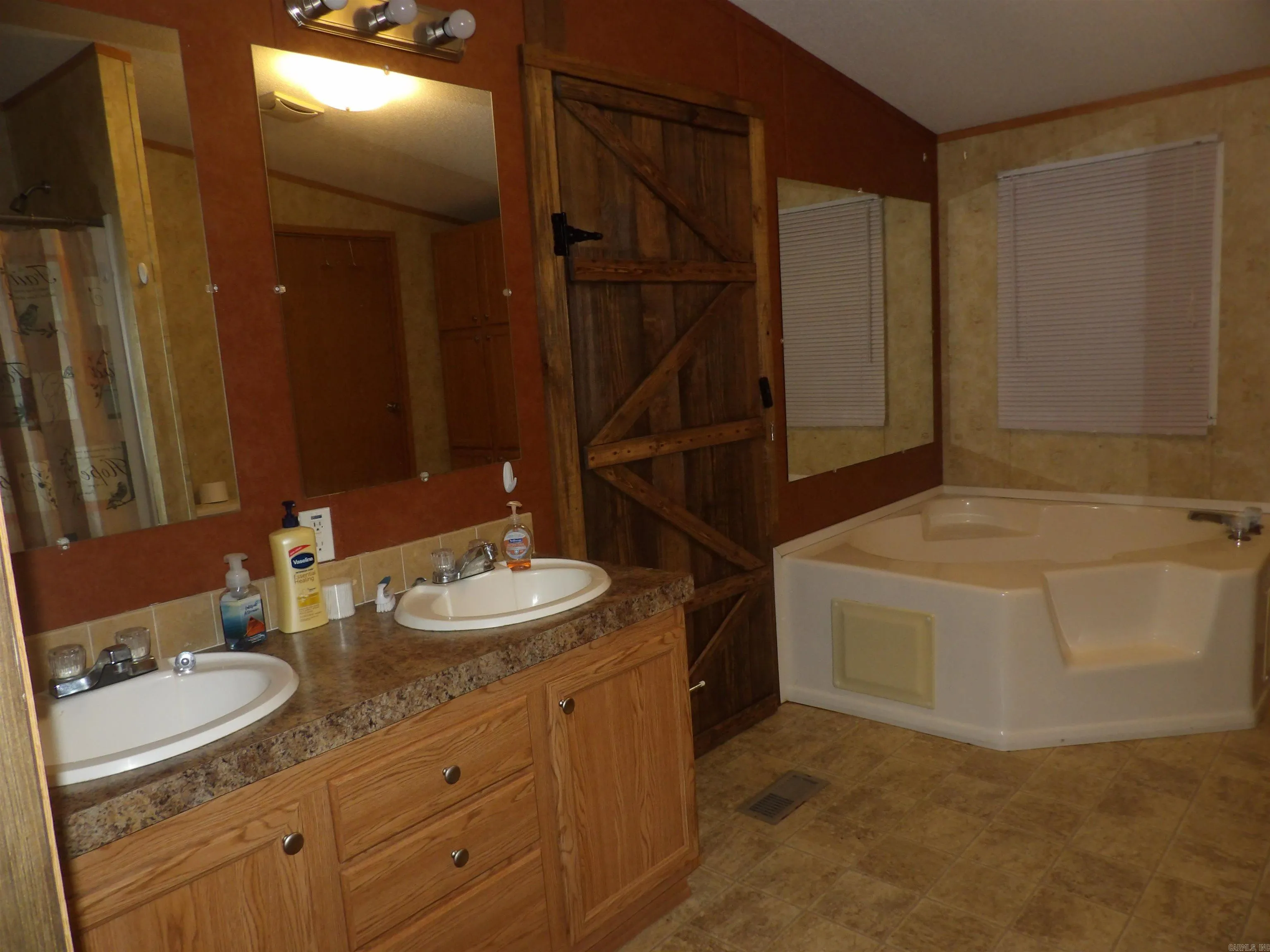Property at 188  Bayou drive north - Image 7