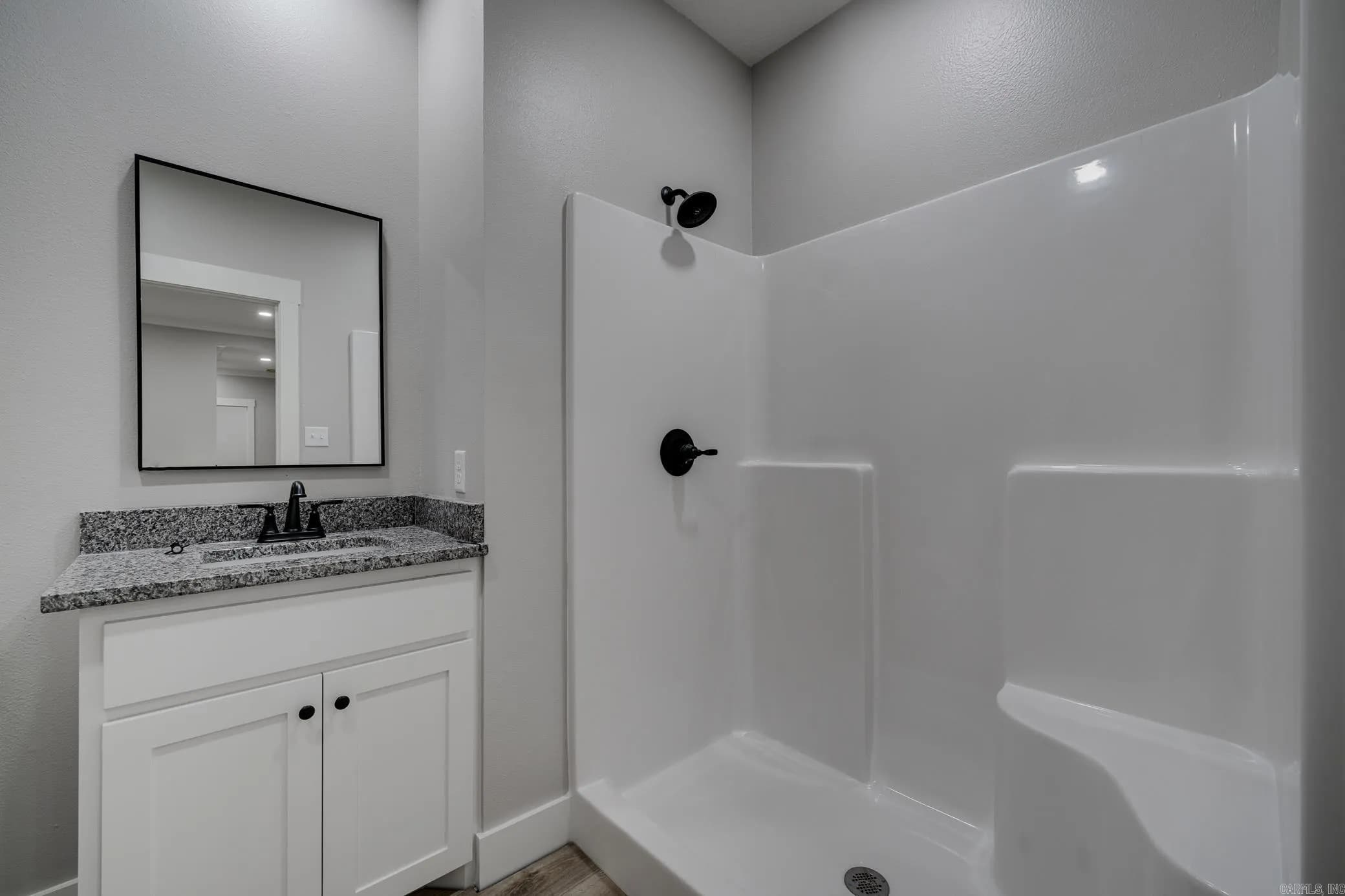 Property at 11  Duncan lane - Image 17