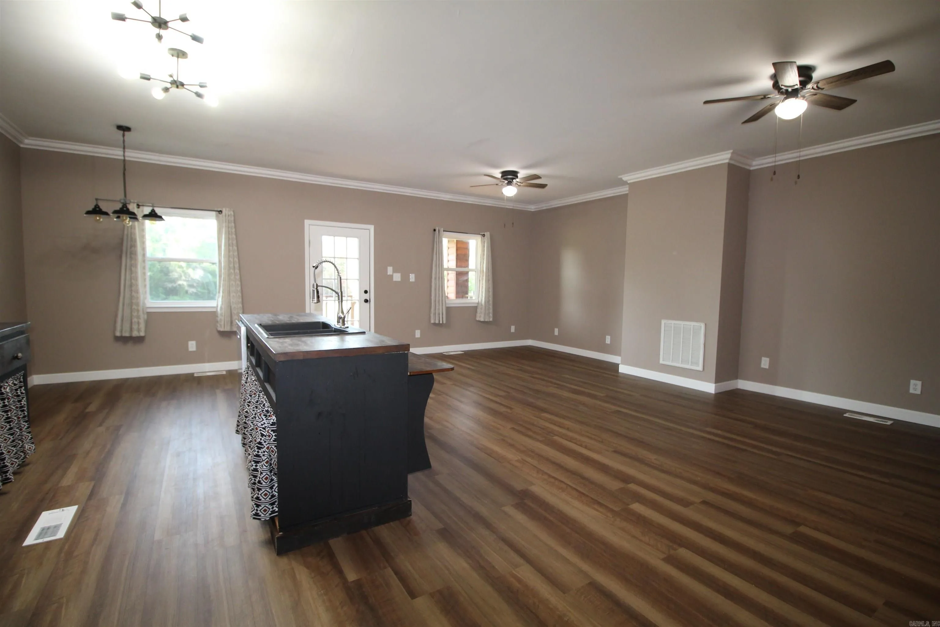 Property at 37  Iroquois ln - Image 16