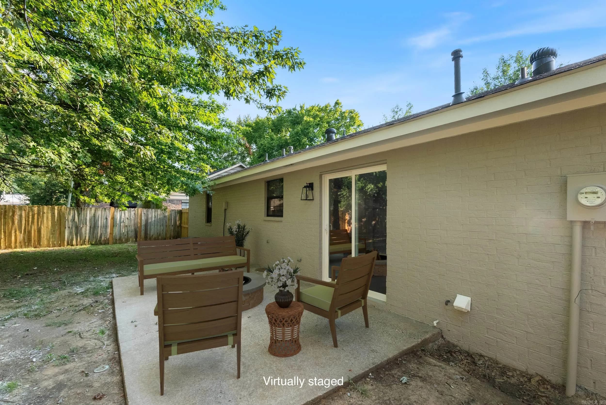 Property at 1510  Davis - Image 6