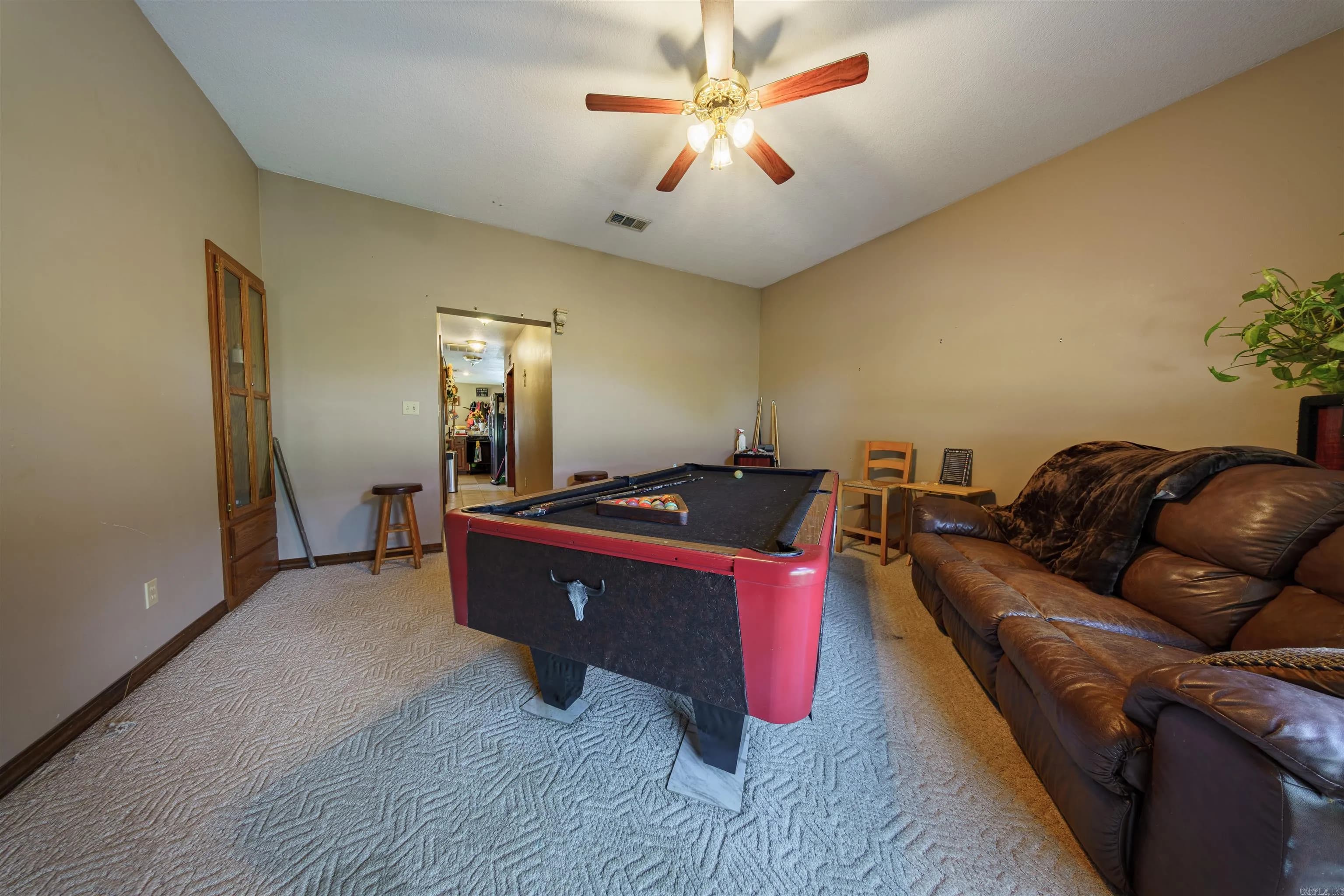 Property at 2953  Newport - Image 14