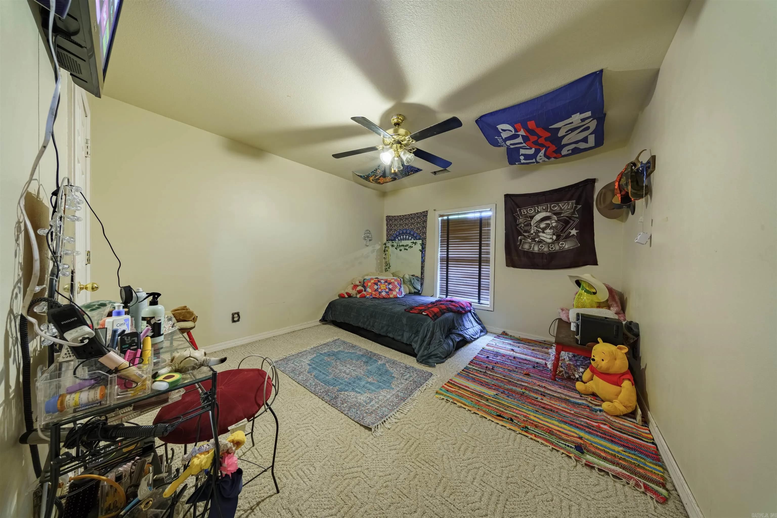 Property at 2953  Newport - Image 27