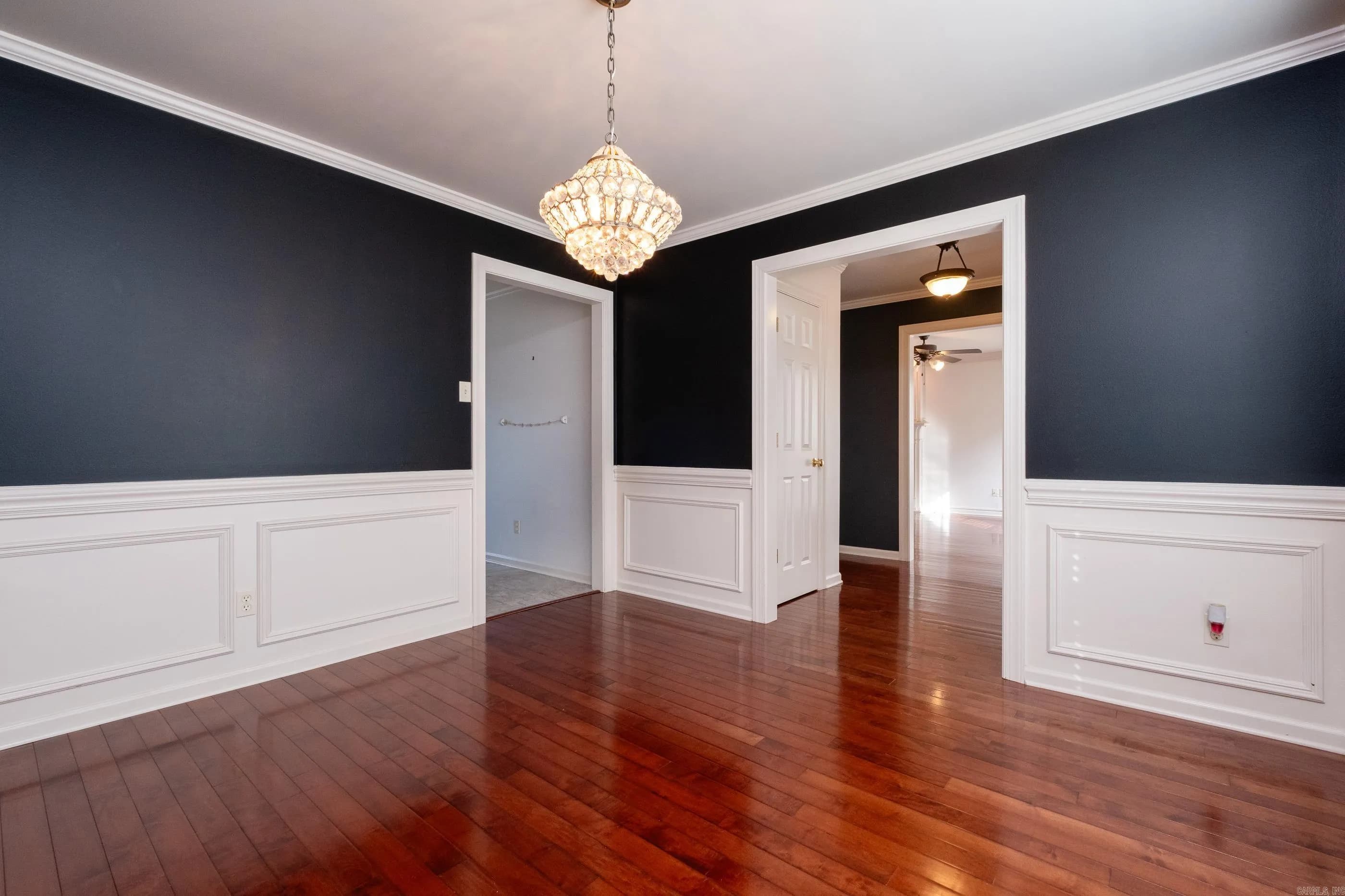 Property at 102  Charleston - Image 23