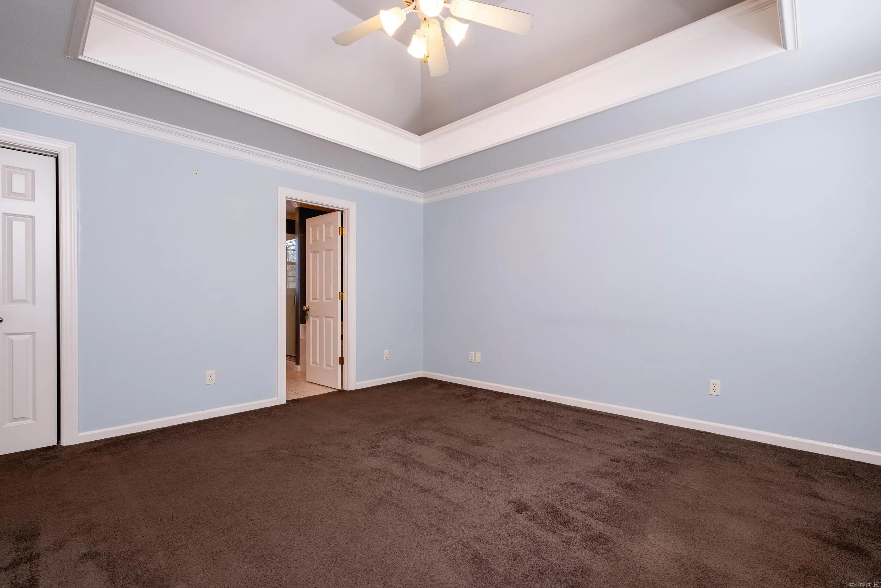 Property at 102  Charleston - Image 27