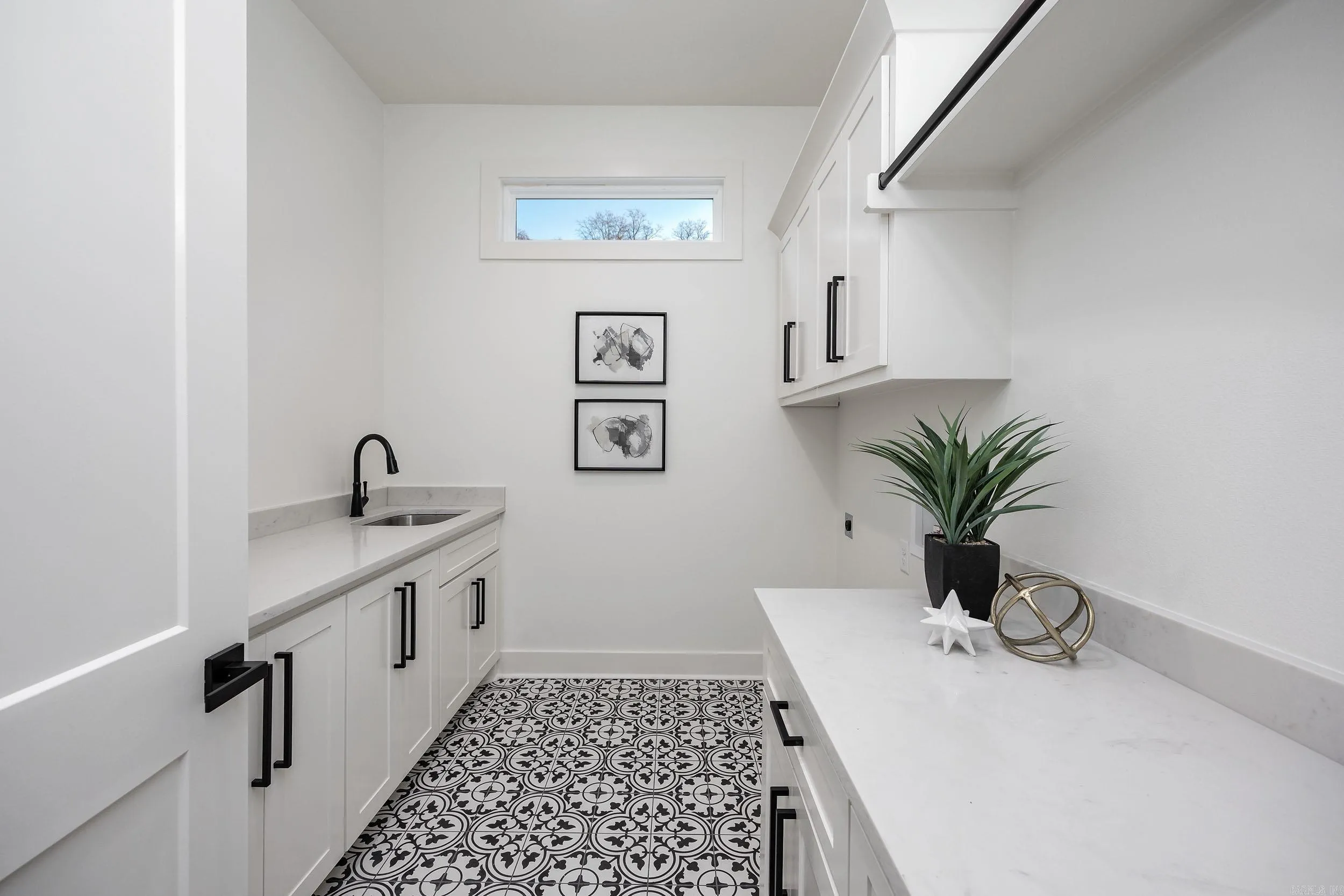 Property at 27  Mereville - Image 31