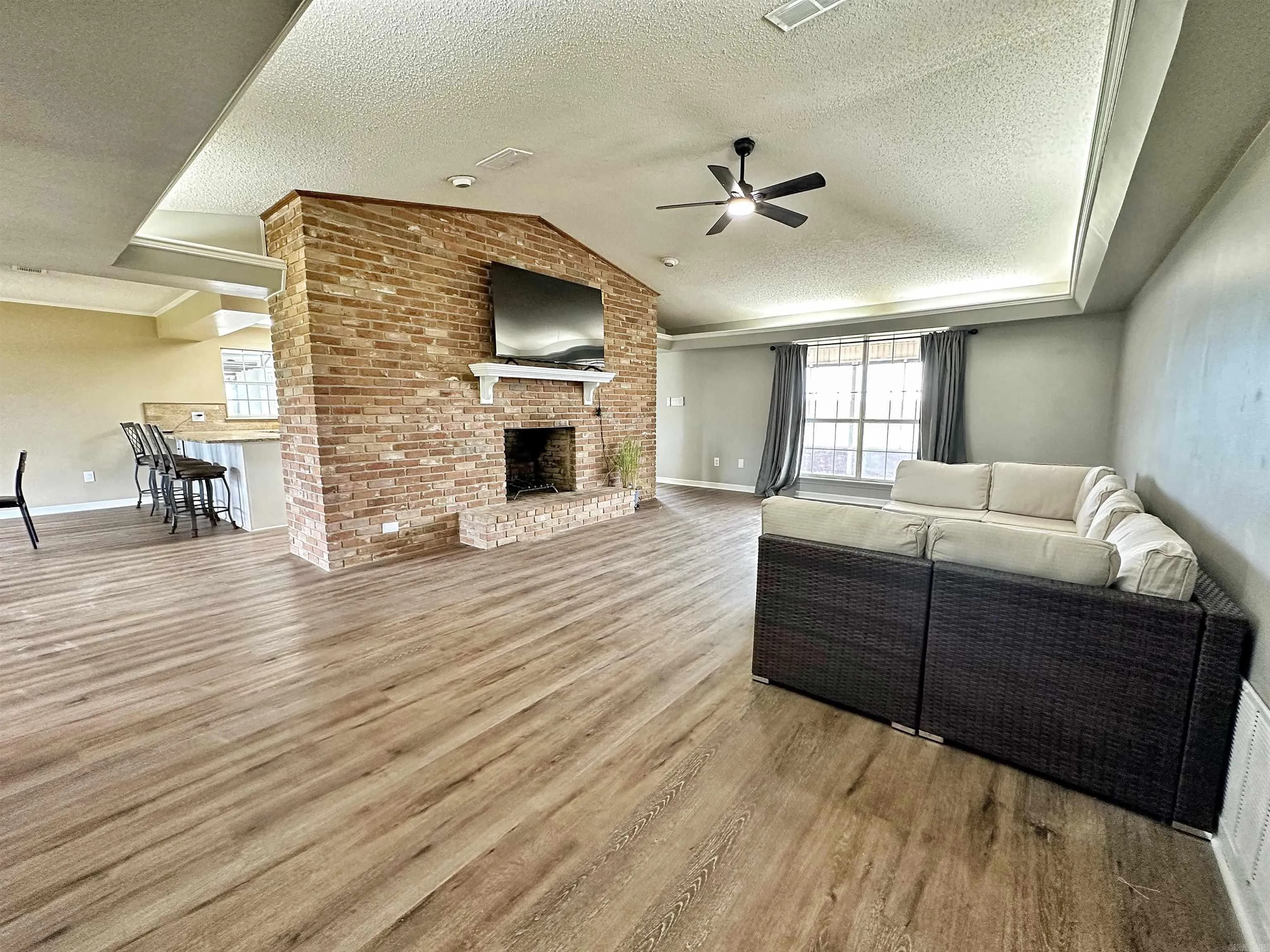 Property at 5703  Pipkin glover - Image 3